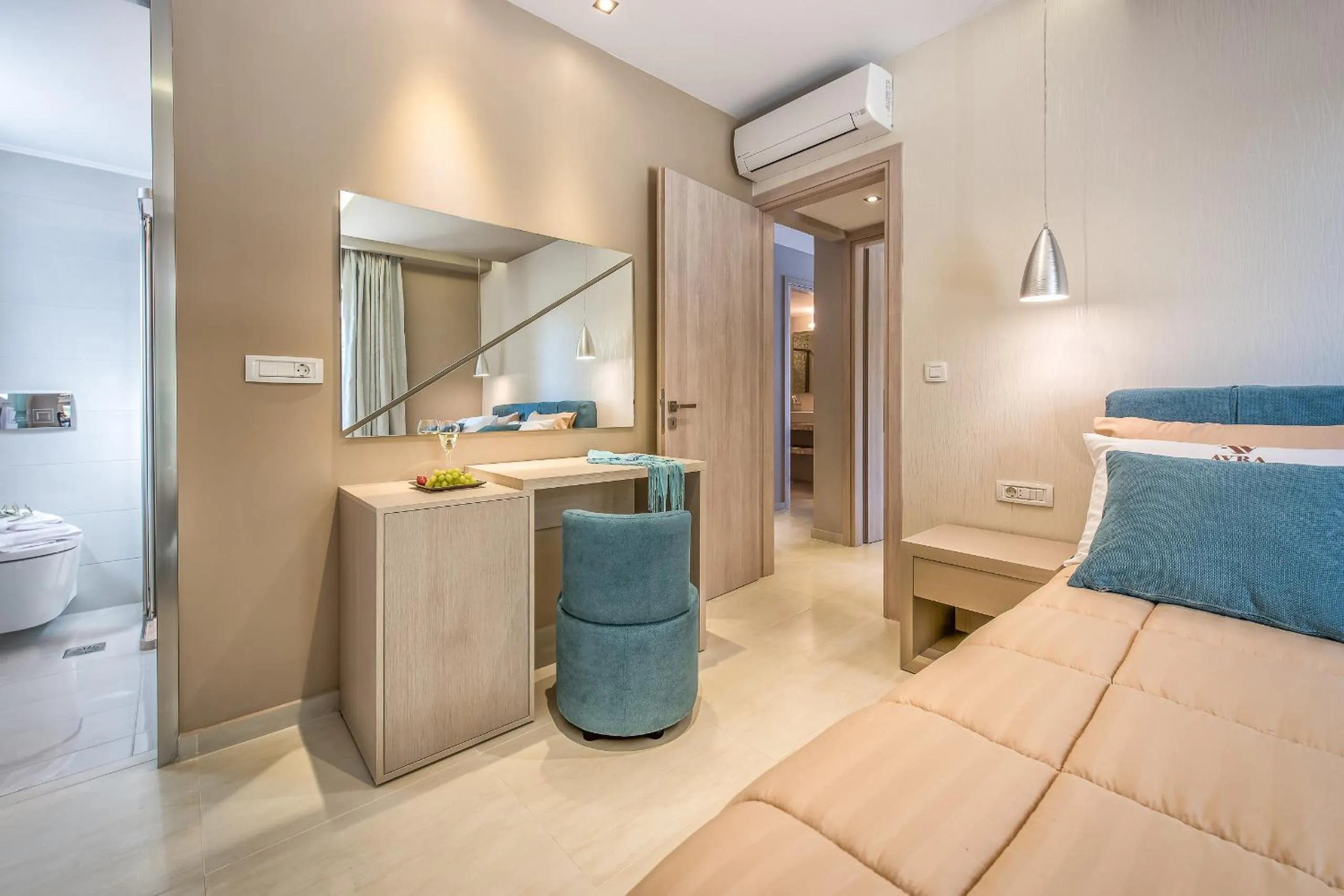 Bathroom, Bed in Avra Luxury Villa & Spa