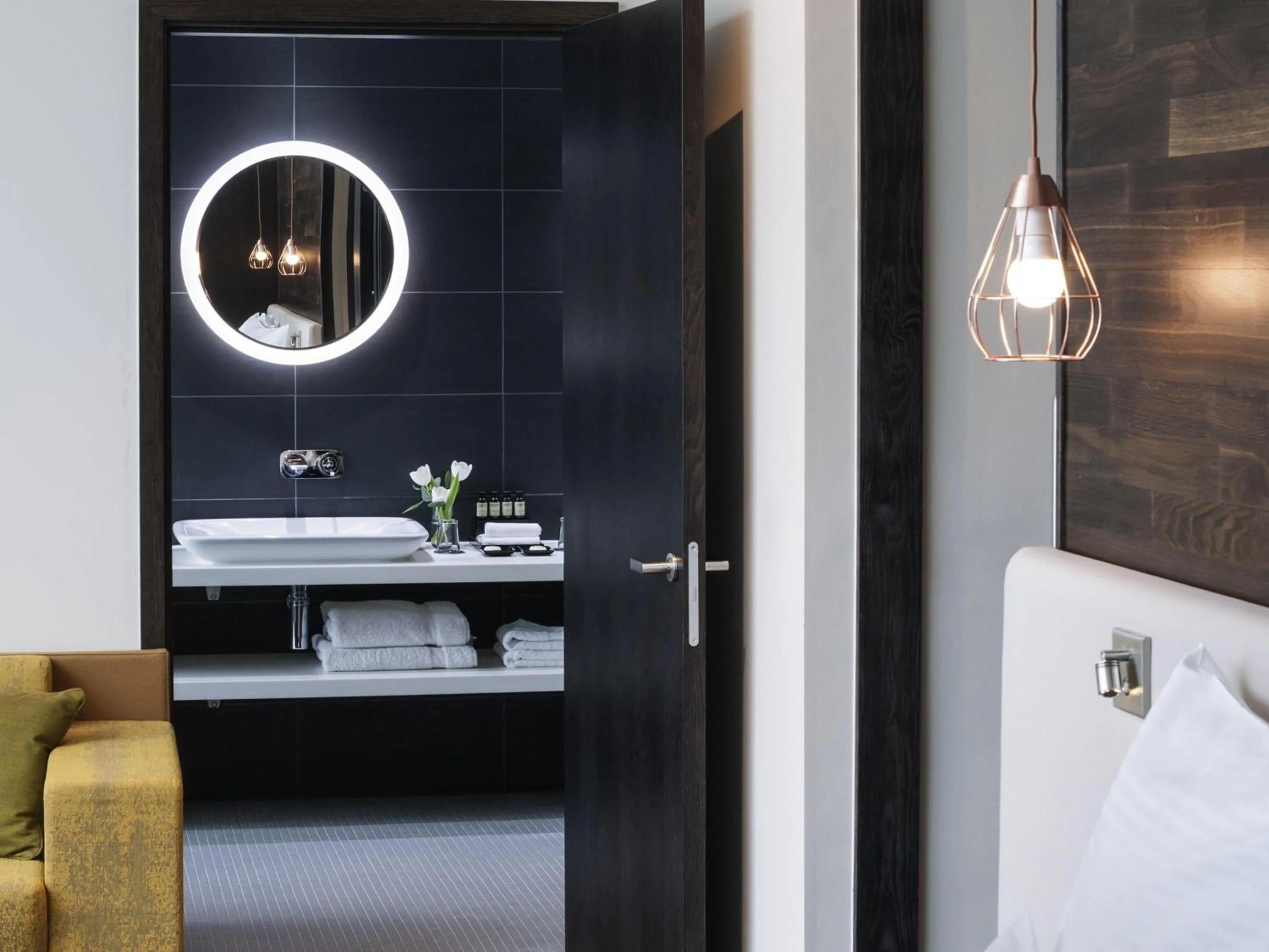 Bedroom in Pullman Liverpool