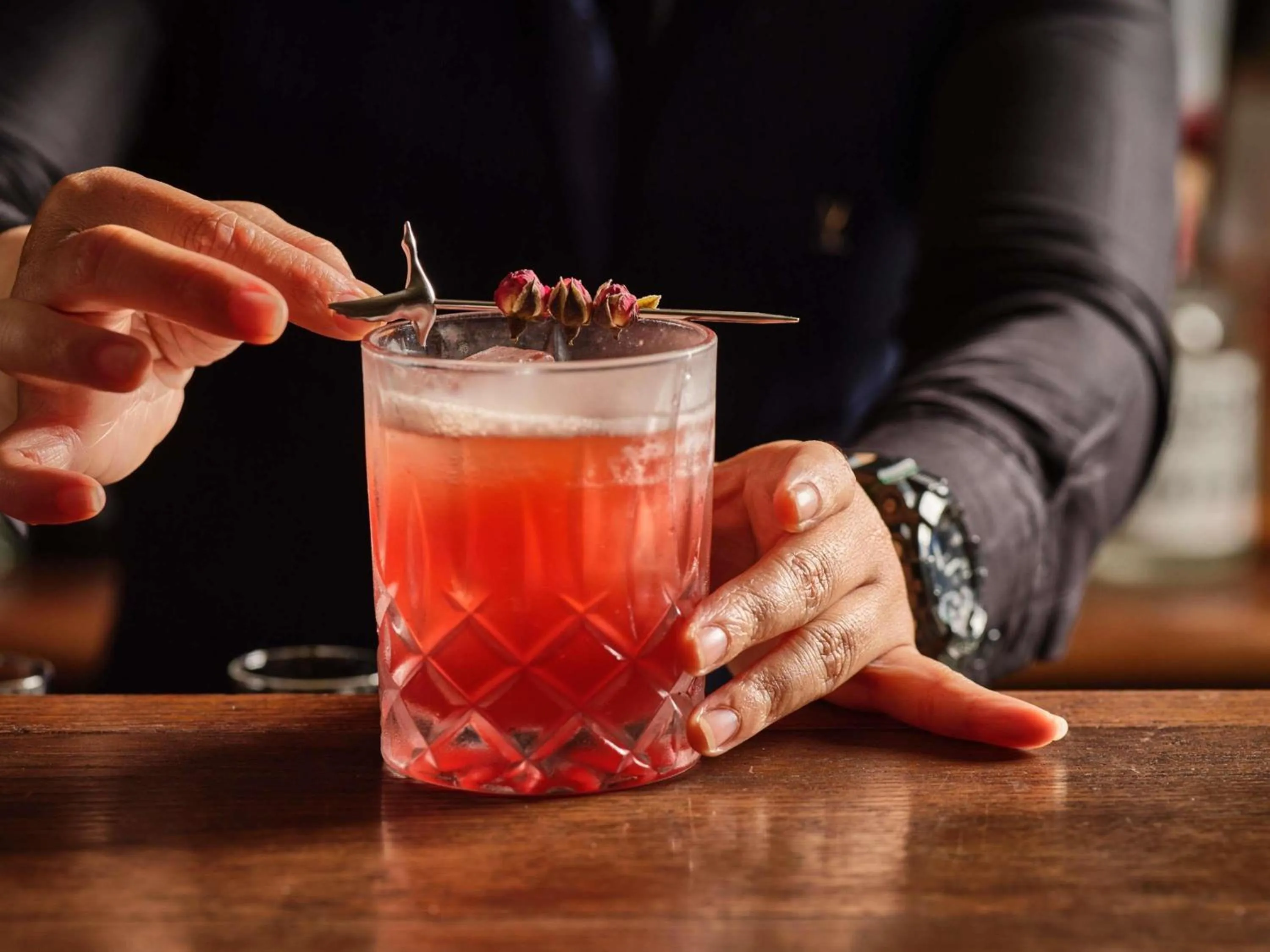 Lounge or bar in Hotel Des Arts Saigon Mgallery Collection