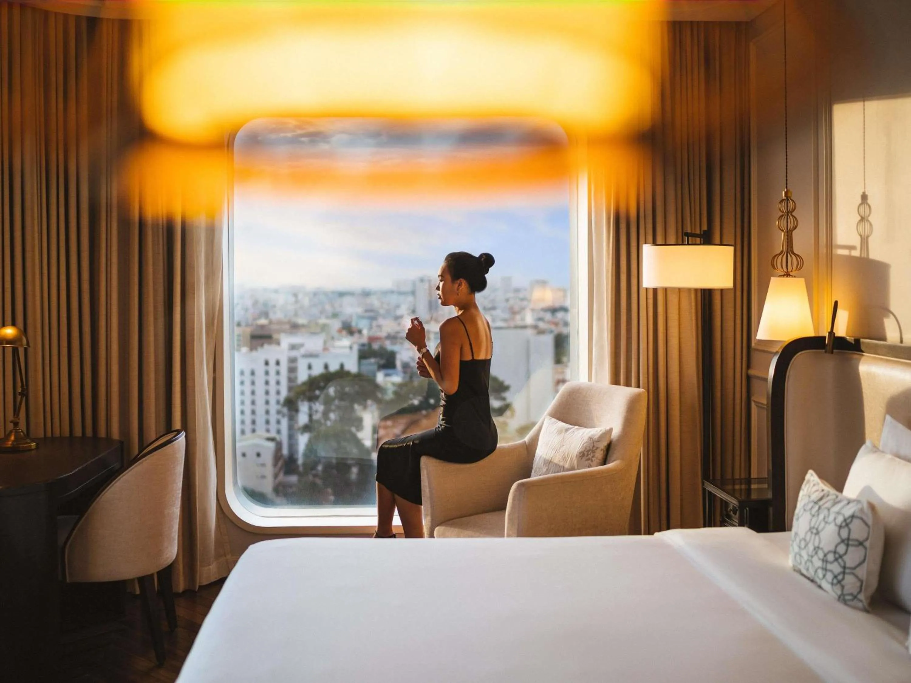 Bedroom, Bed in Hotel Des Arts Saigon Mgallery Collection