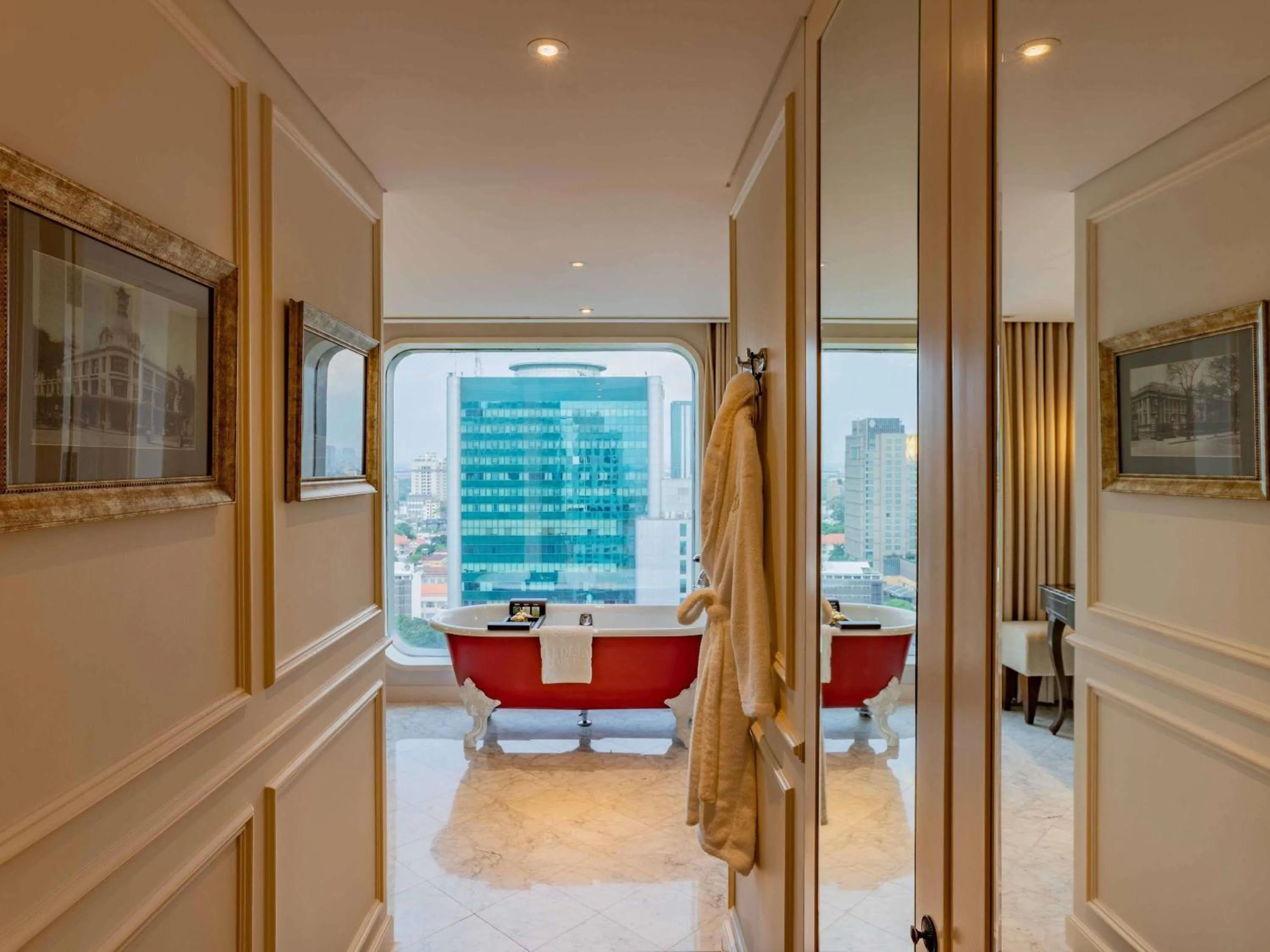 Photo of the whole room in Hotel Des Arts Saigon Mgallery Collection