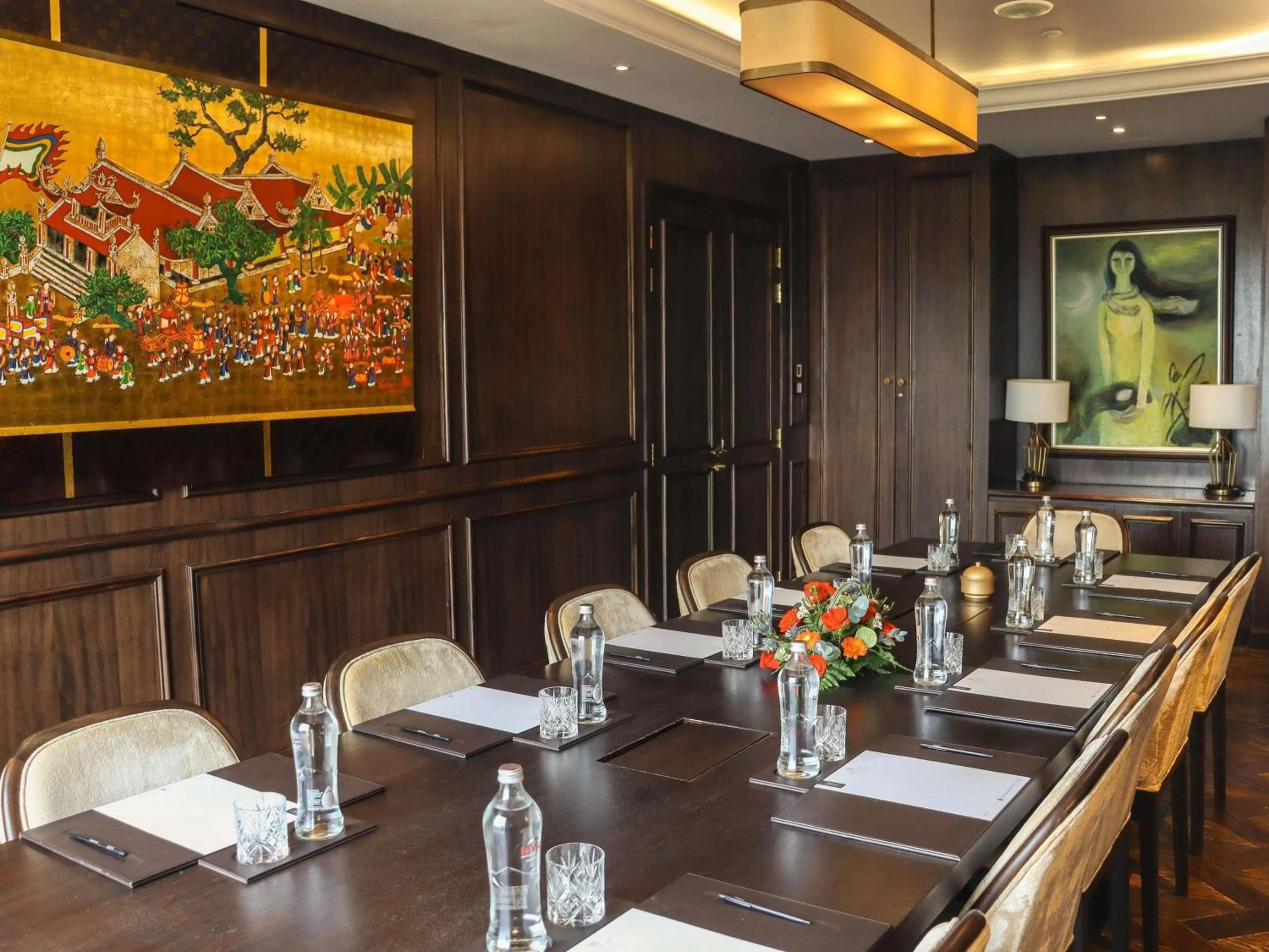 Meeting/conference room in Hotel Des Arts Saigon Mgallery Collection