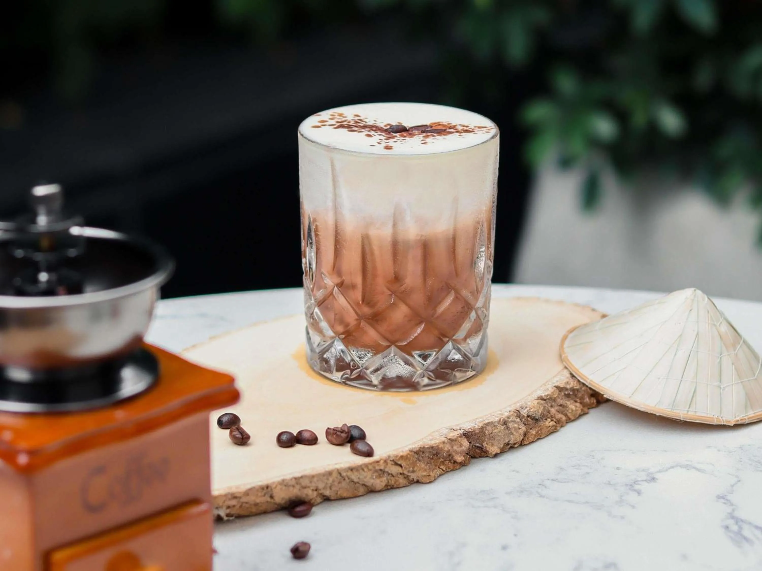 Restaurant/places to eat in Hotel Des Arts Saigon Mgallery Collection