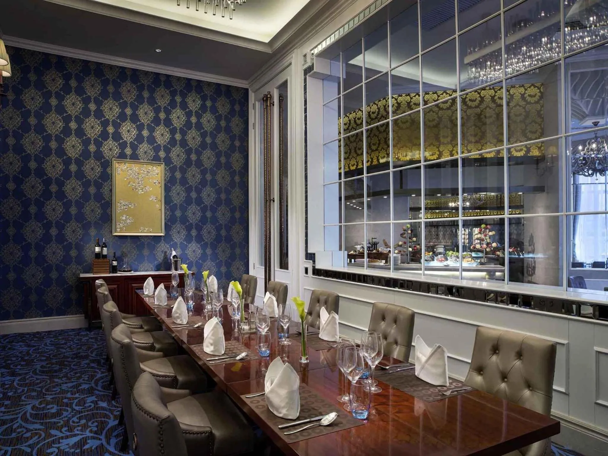 Restaurant/places to eat in Sofitel Xining