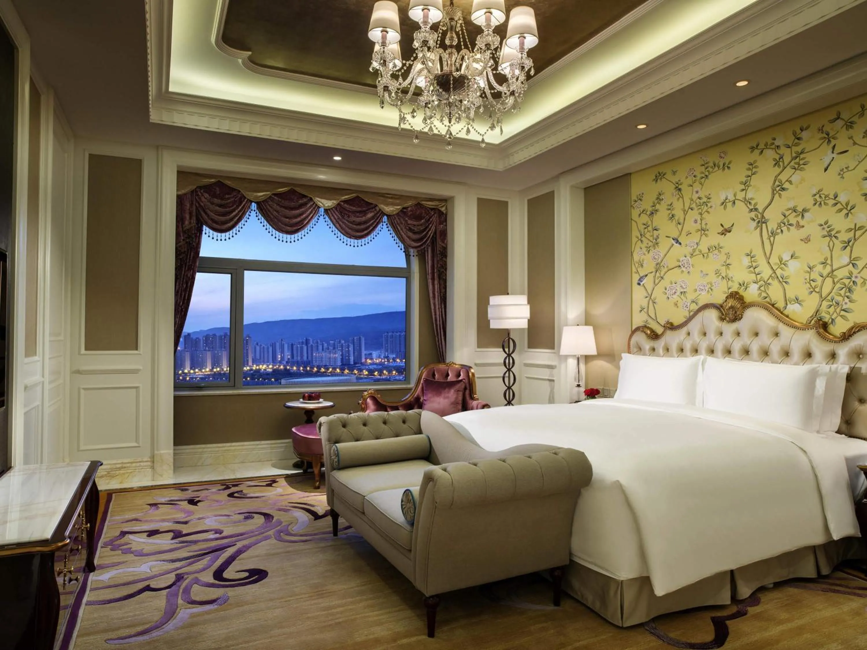 Bedroom, Bed in Sofitel Xining