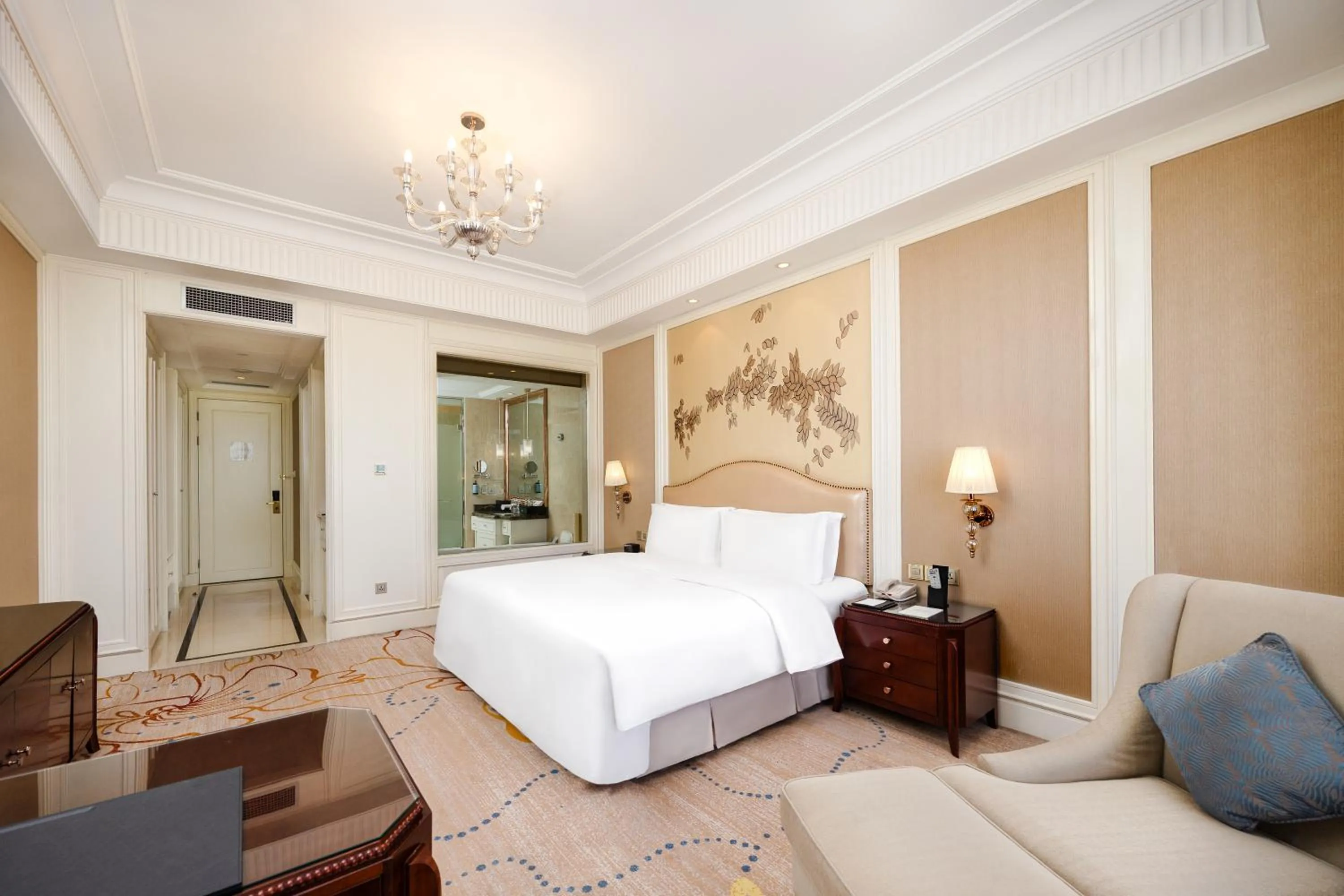 Bed in Sofitel Xining