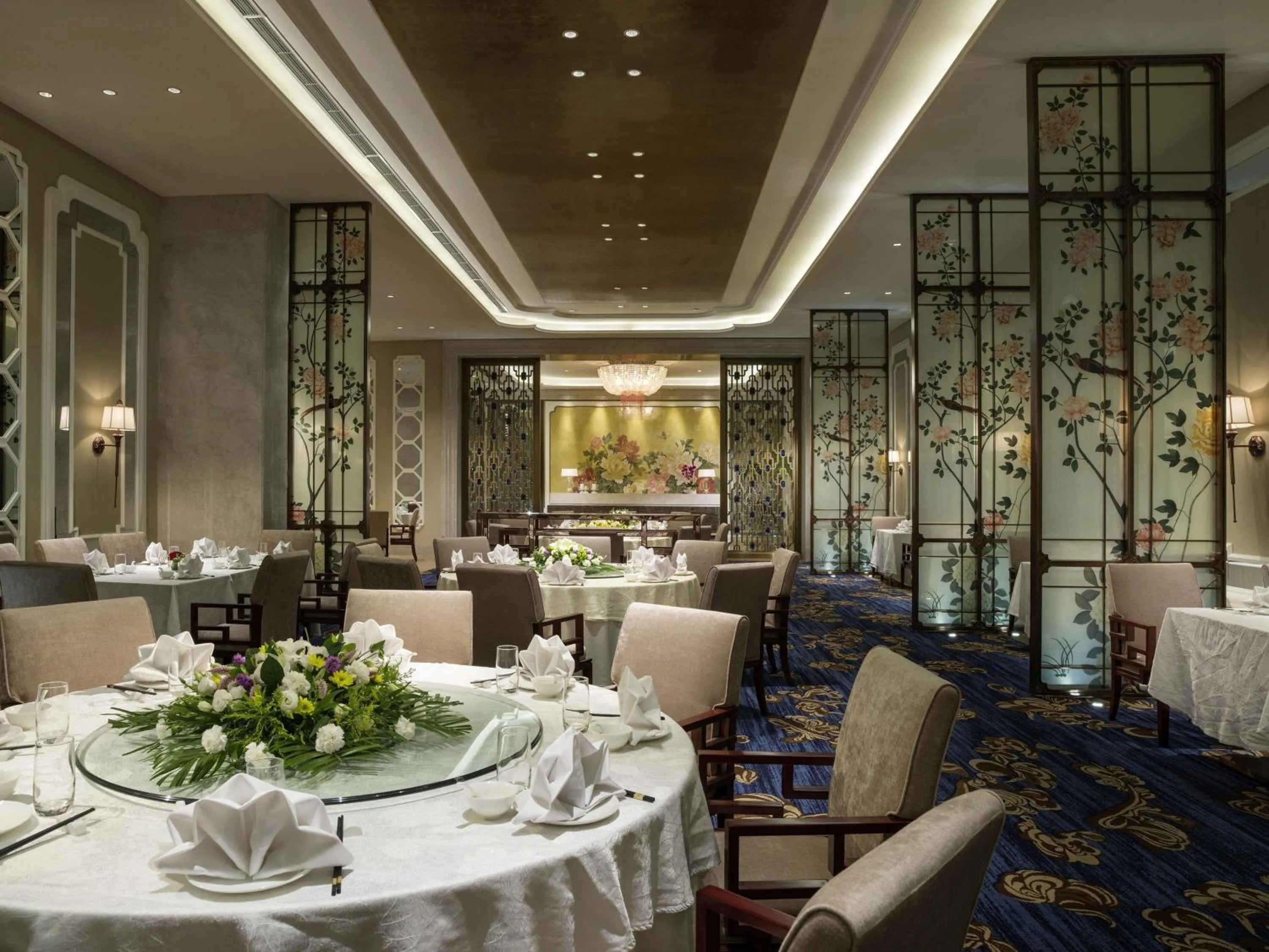 Restaurant/places to eat in Sofitel Xining