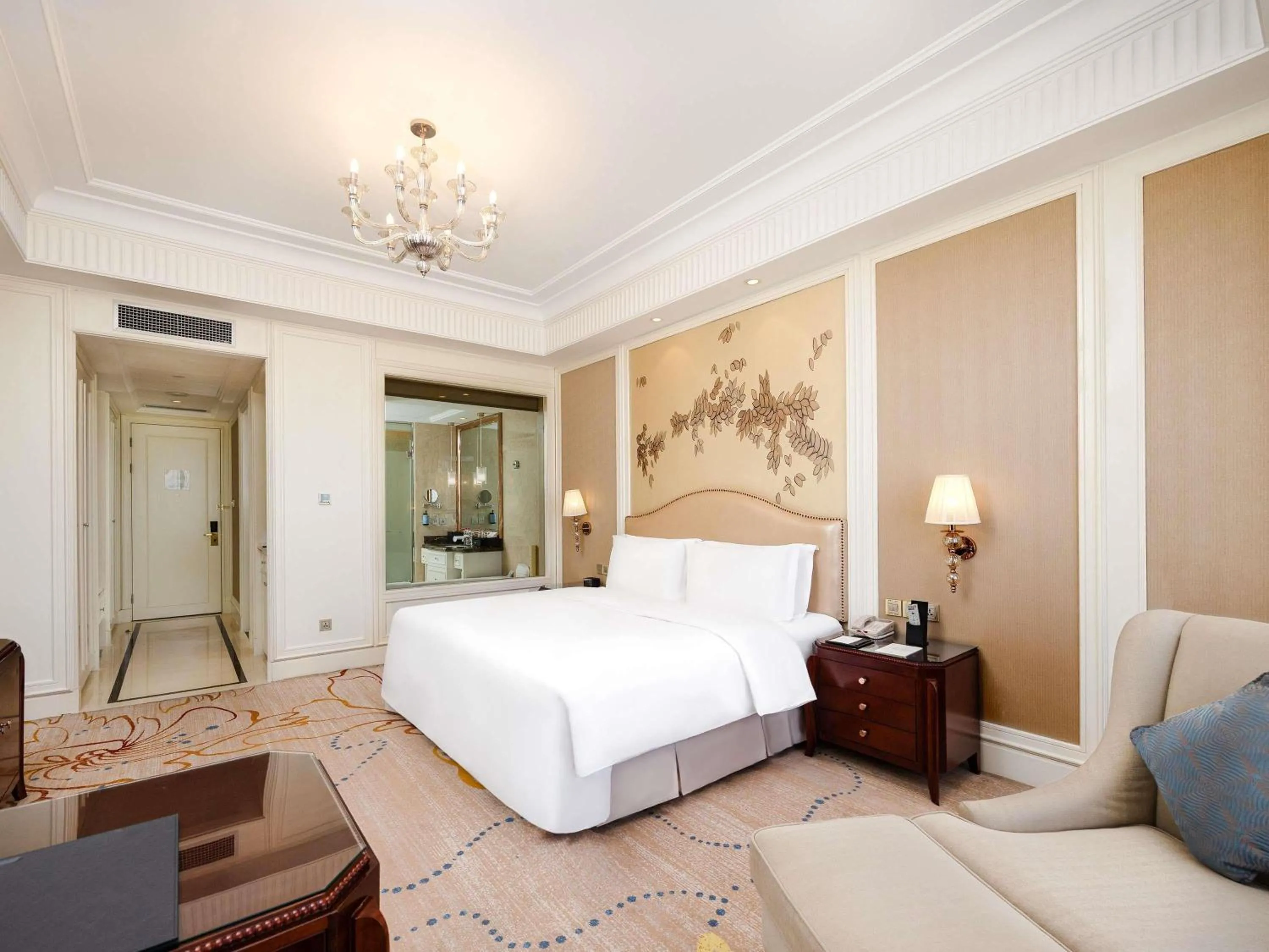 Bedroom, Bed in Sofitel Xining