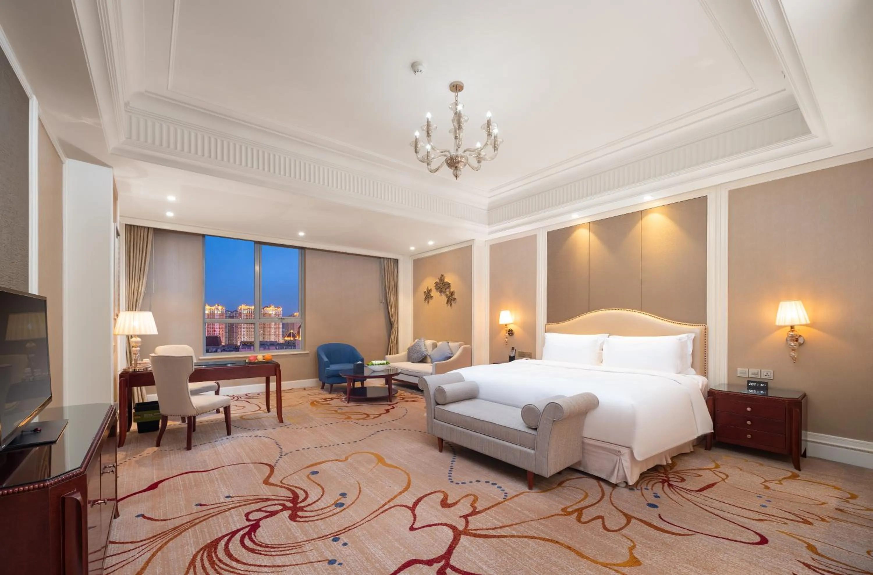 Bedroom, Bed in Sofitel Xining