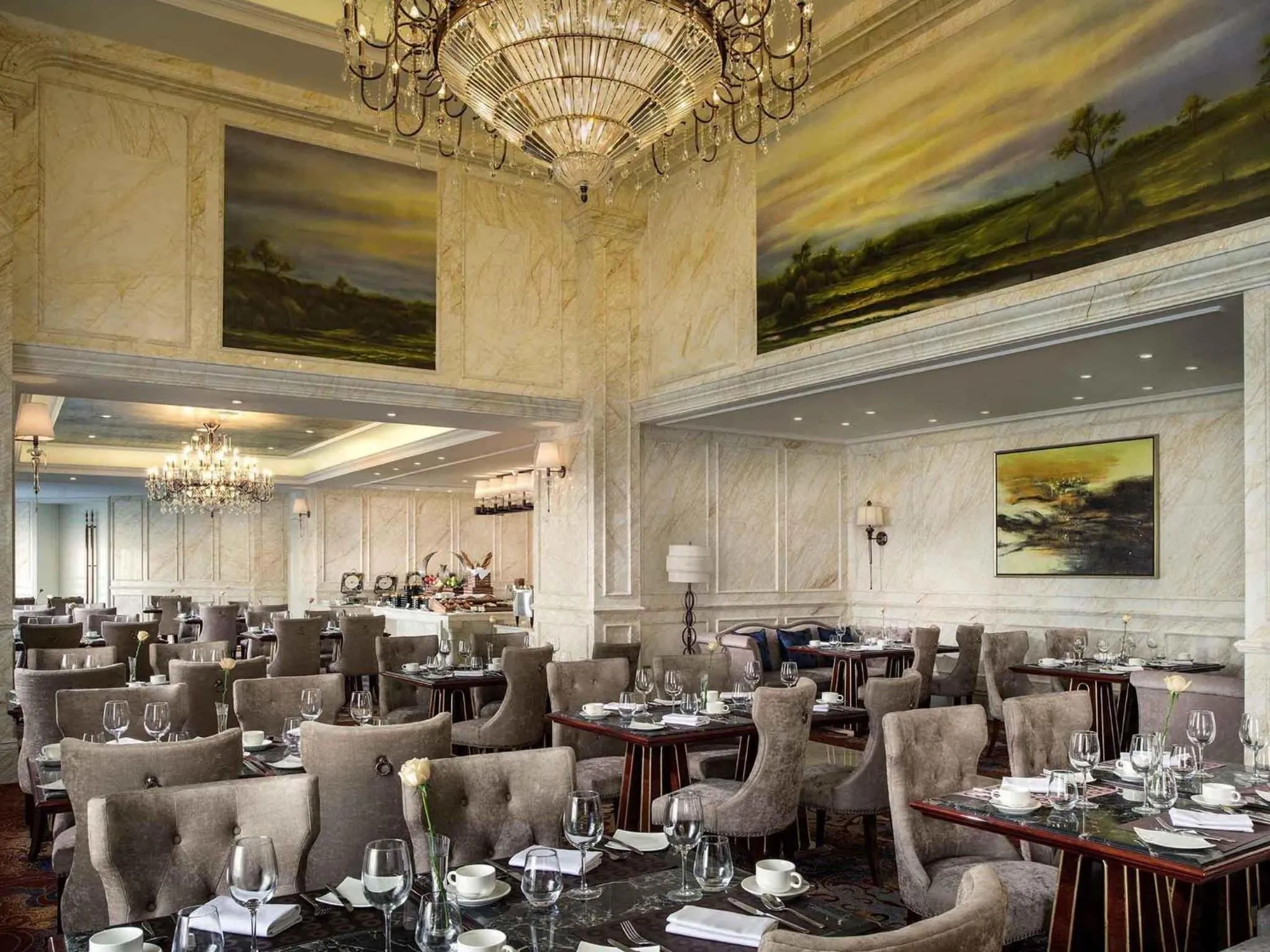 Restaurant/places to eat in Sofitel Xining