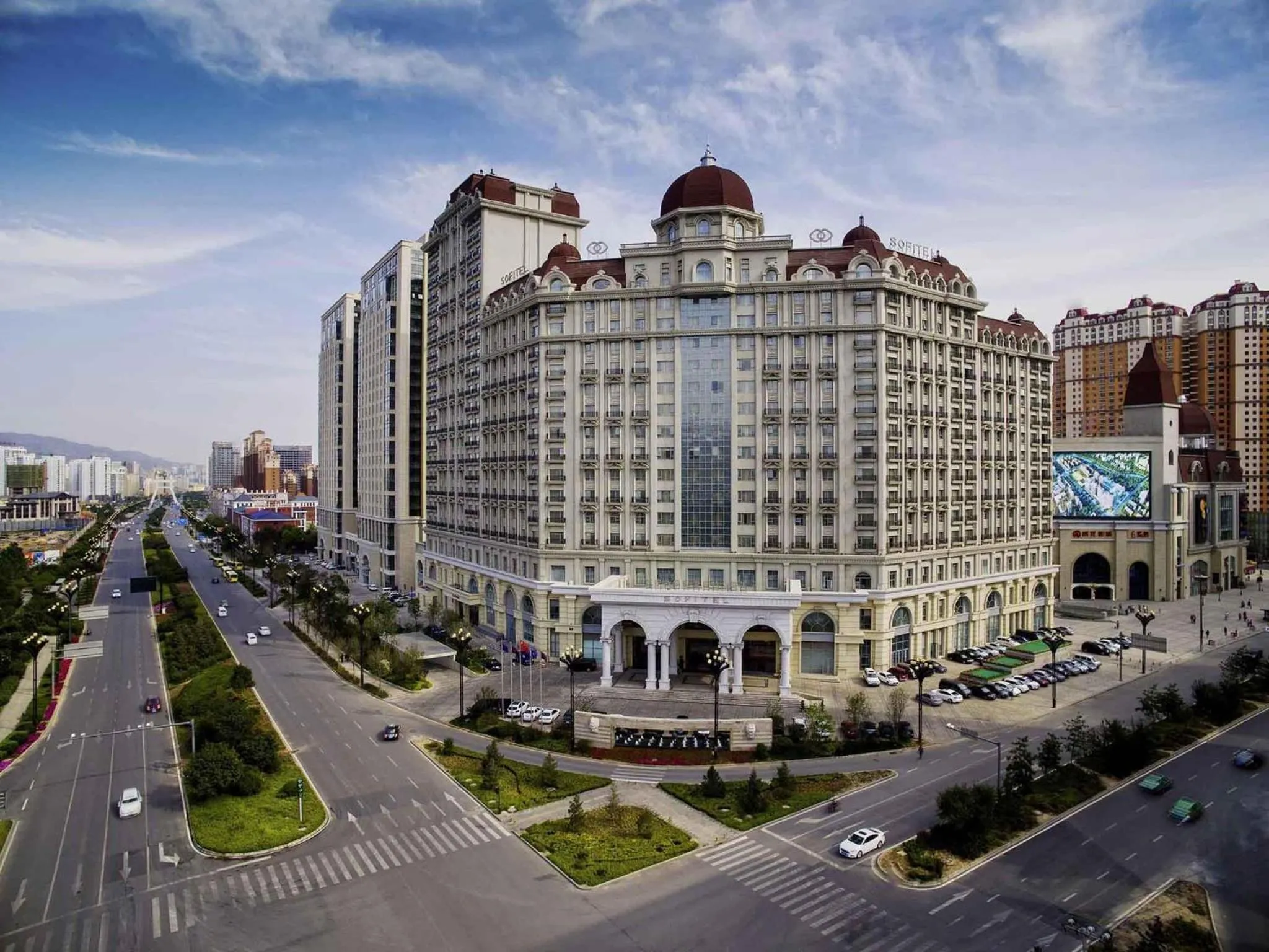 Property building in Sofitel Xining