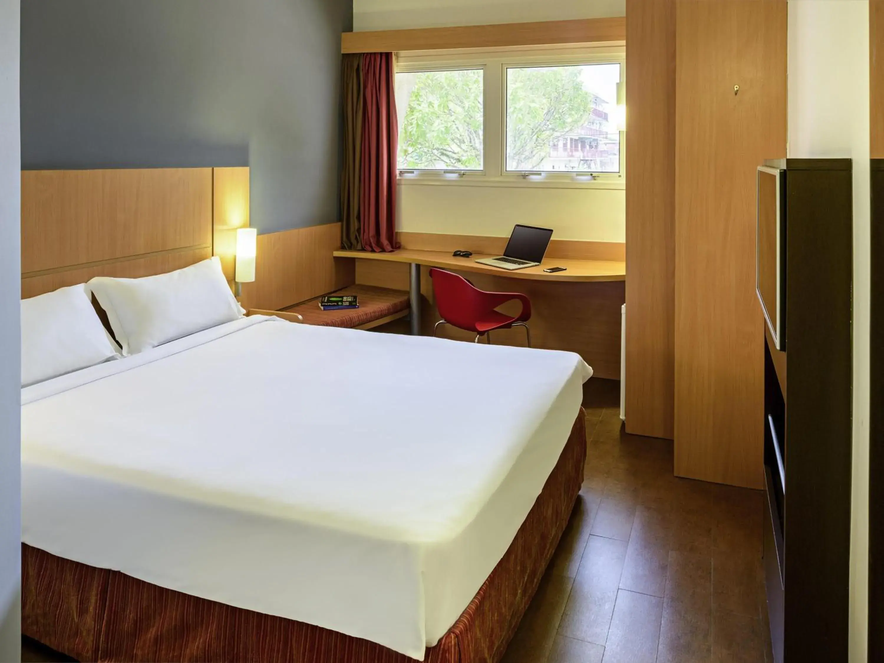 Double Room - Disability Access in ibis Belem Aeroporto Double Room - Disability Access in ibis Belem Aeroporto
