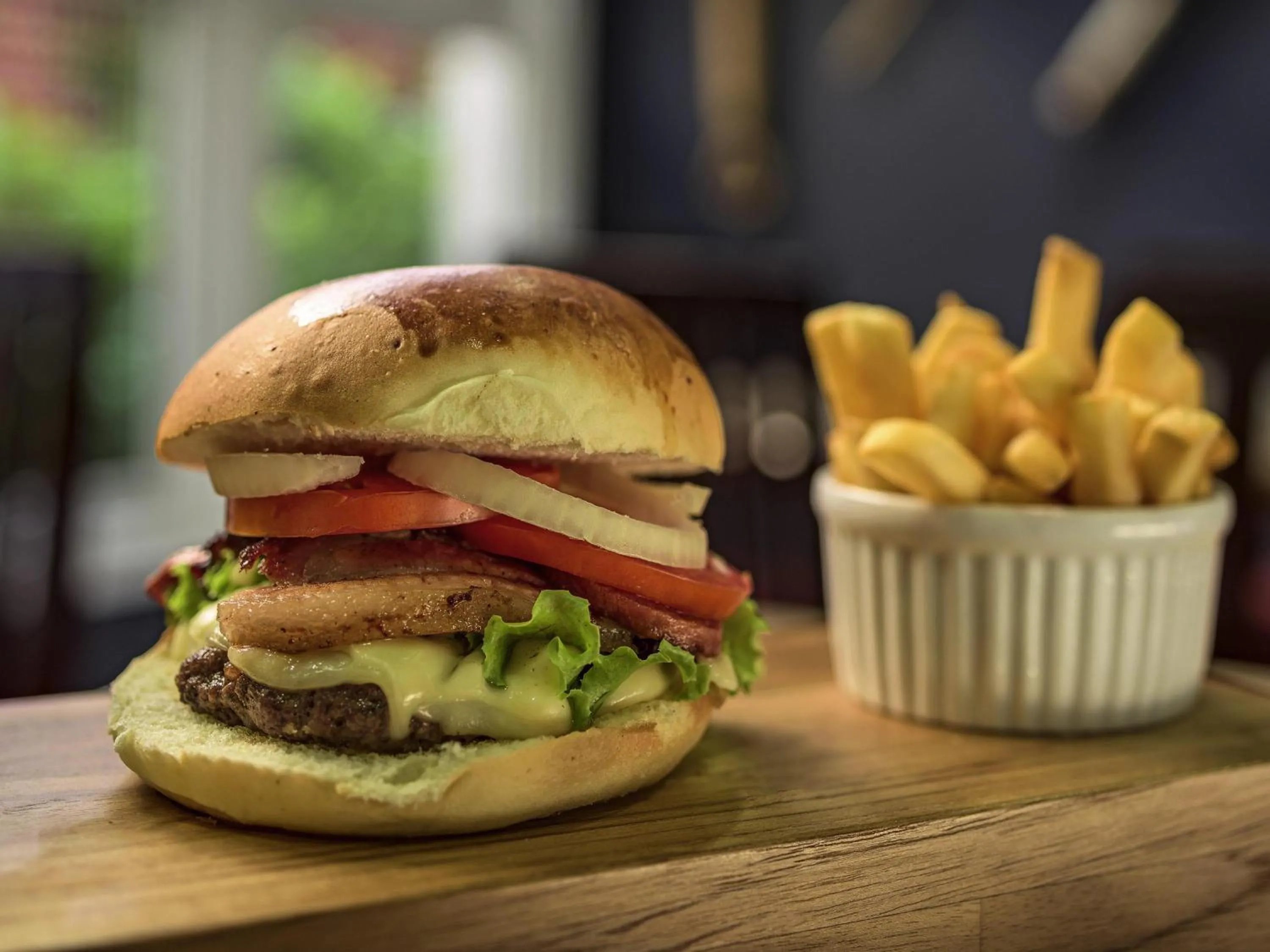 Restaurant/places to eat in ibis Belem Aeroporto