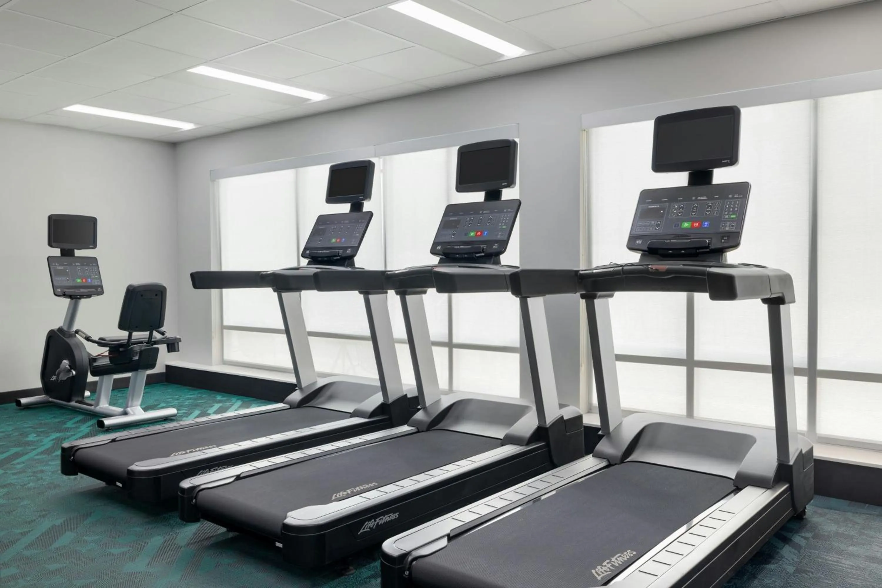 Fitness centre/facilities in TownePlace Suites by Marriott Humble Intercontinental Airport
