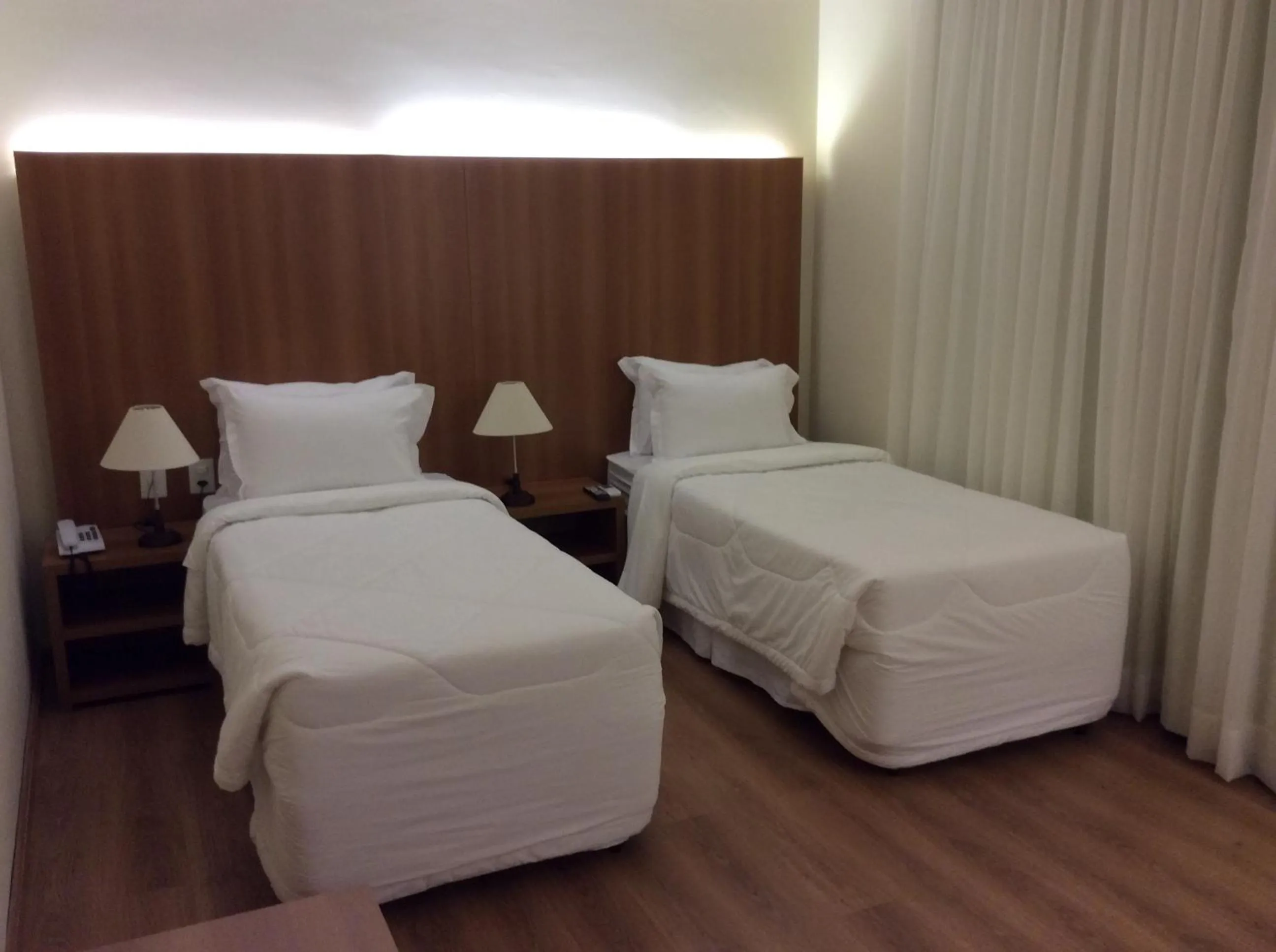 Photo of the whole room, Bed in Mirante Flat