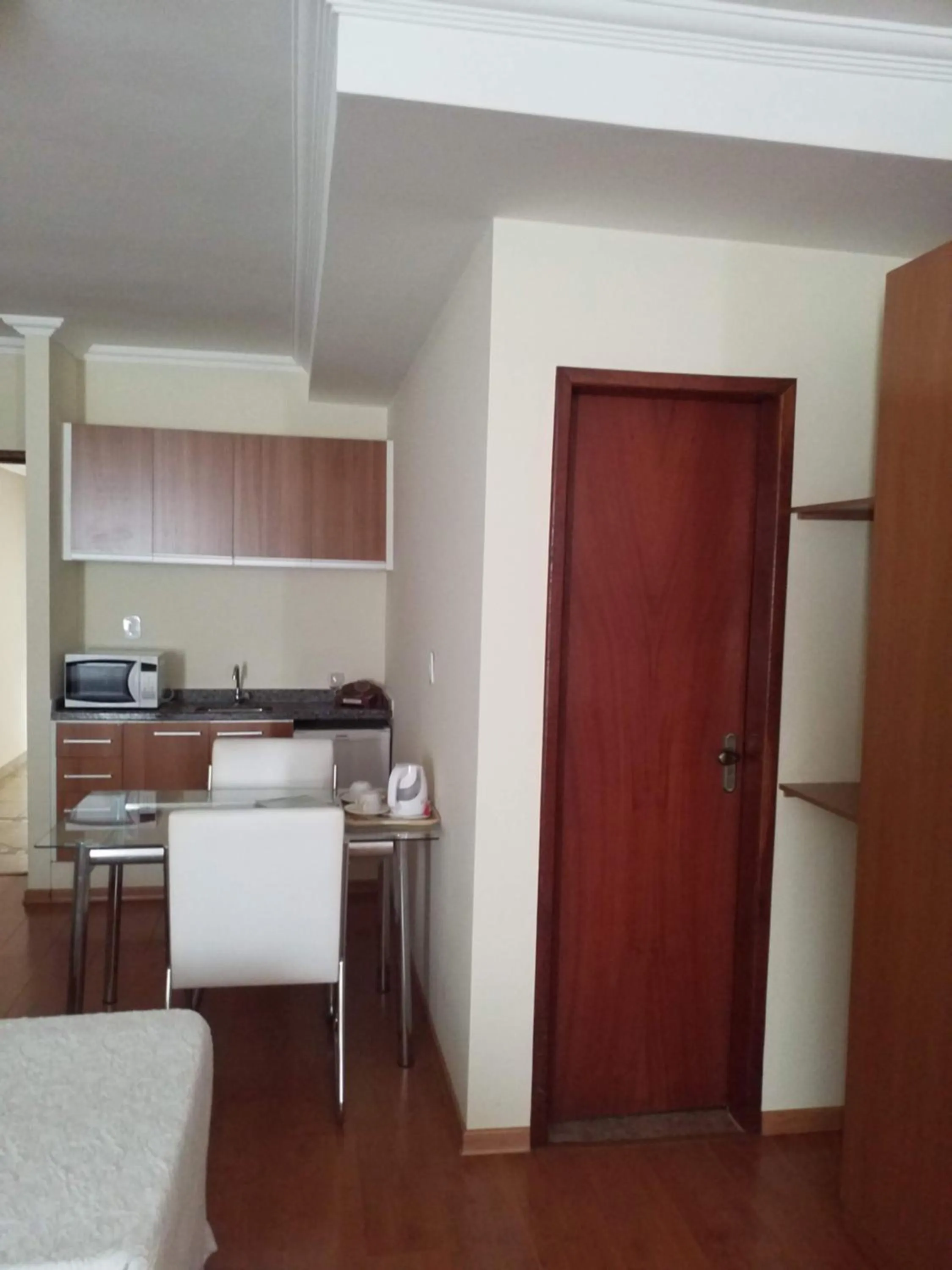 Kitchen or kitchenette in Mirante Flat