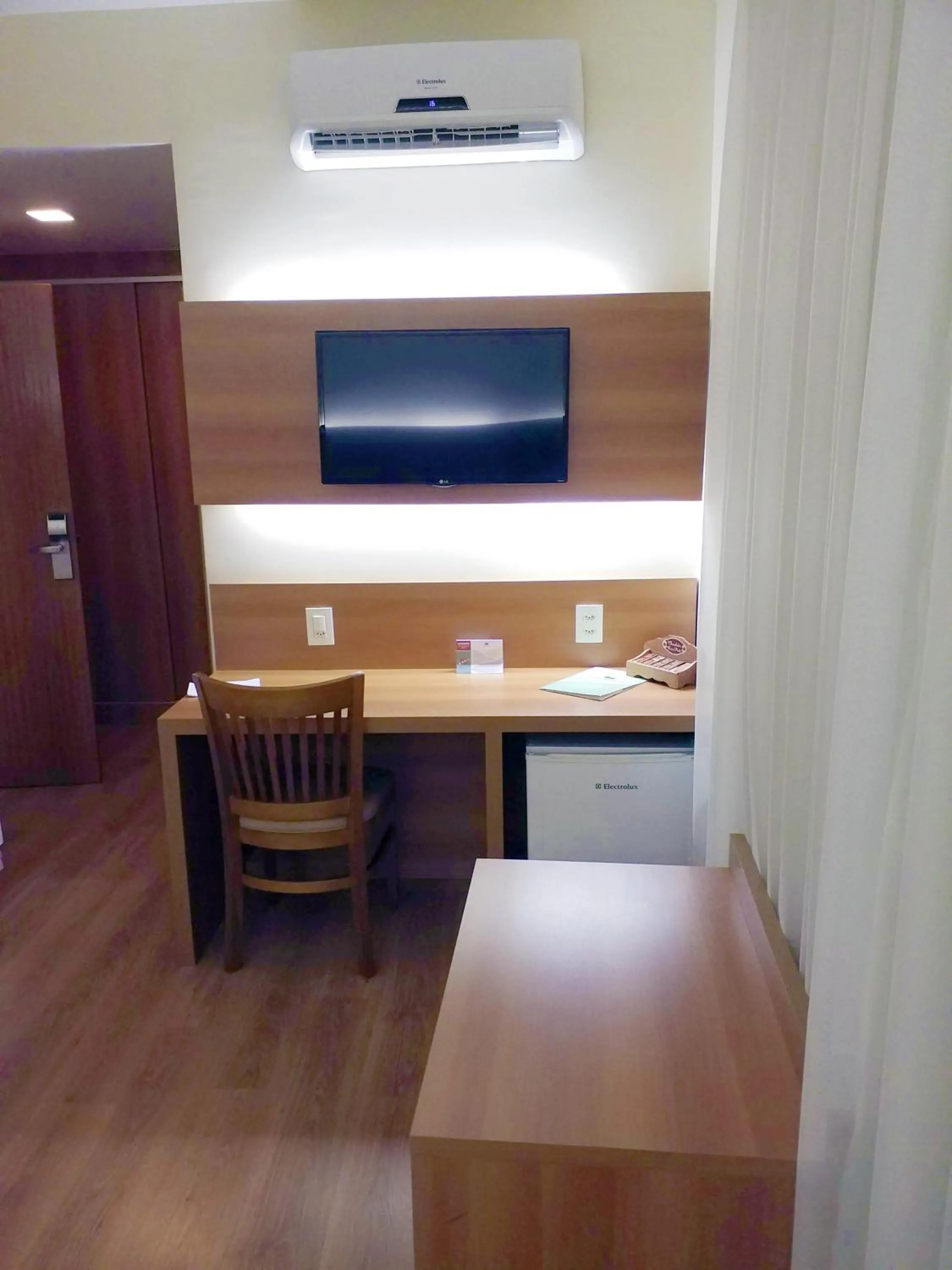 TV and multimedia in Mirante Flat