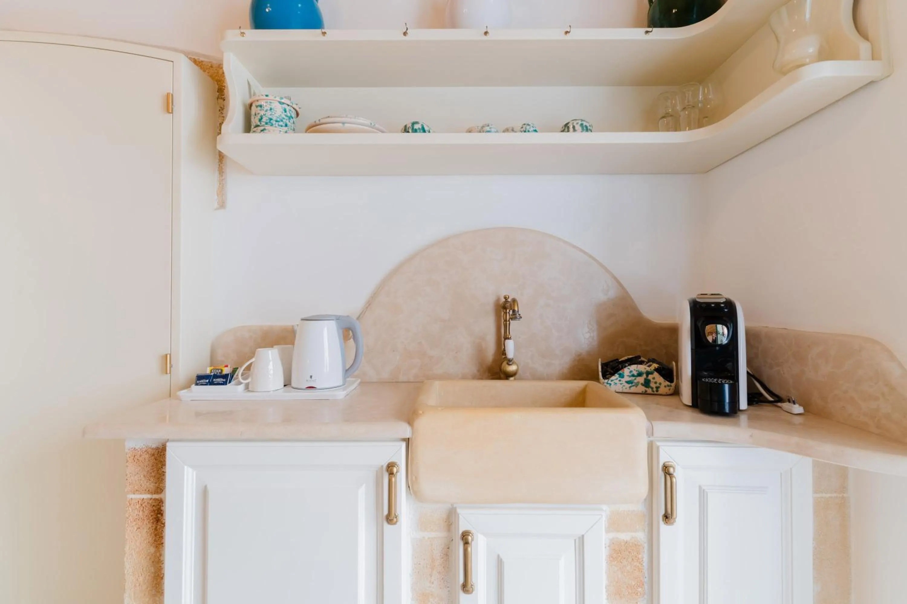 Coffee/tea facilities in Relais La Casa del Poeta