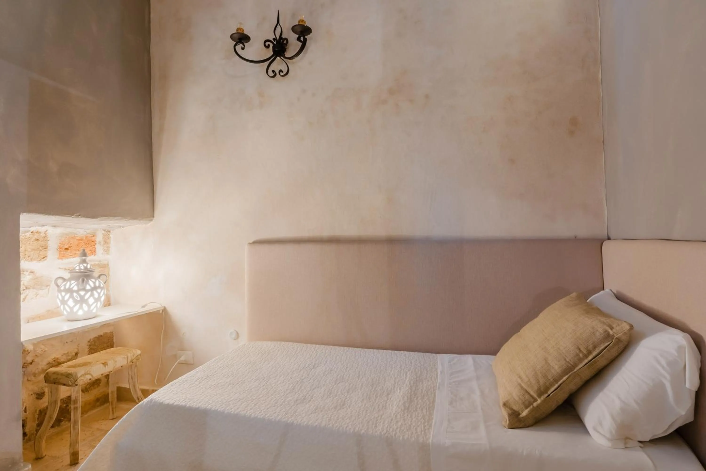 Bedroom, Bed in Relais La Casa del Poeta