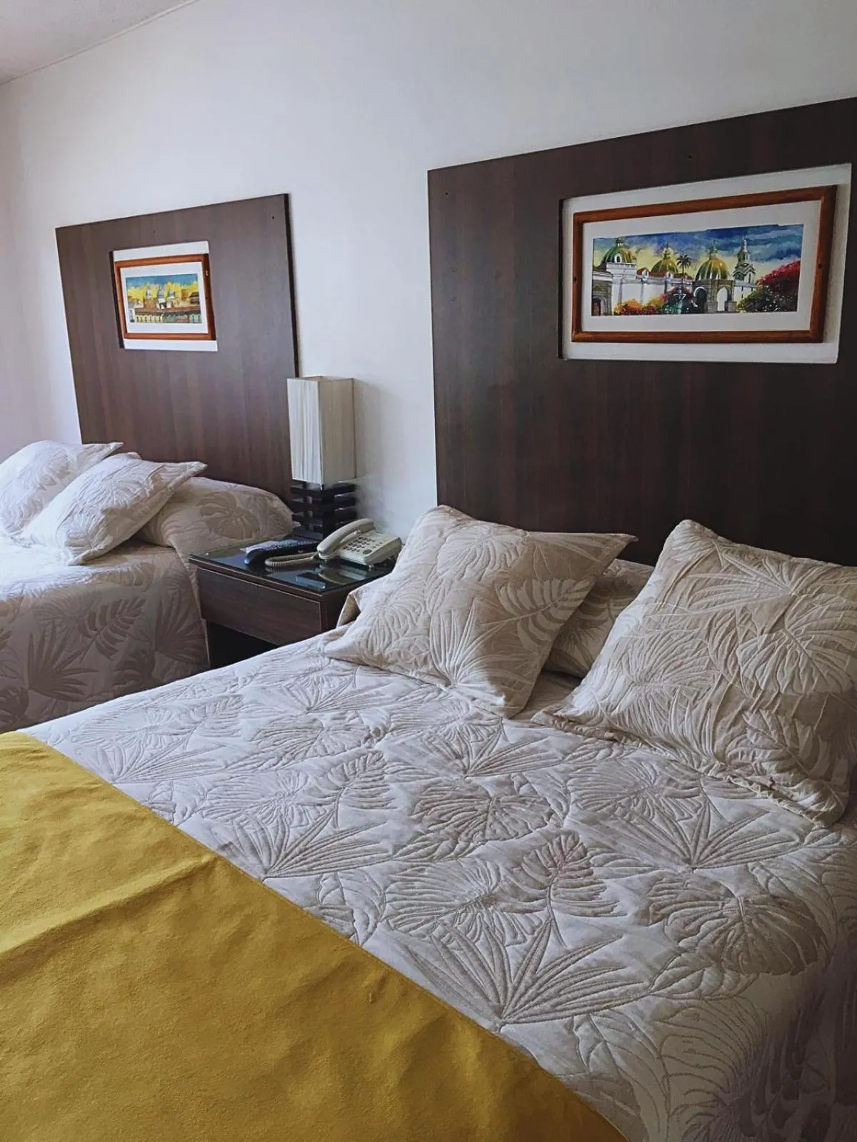 Bed in Casa Hidalgo Ecuador