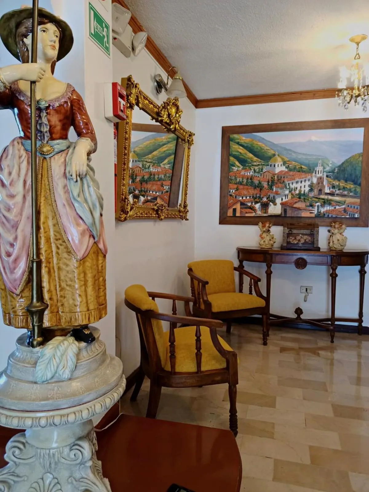Living room in Casa Hidalgo Ecuador