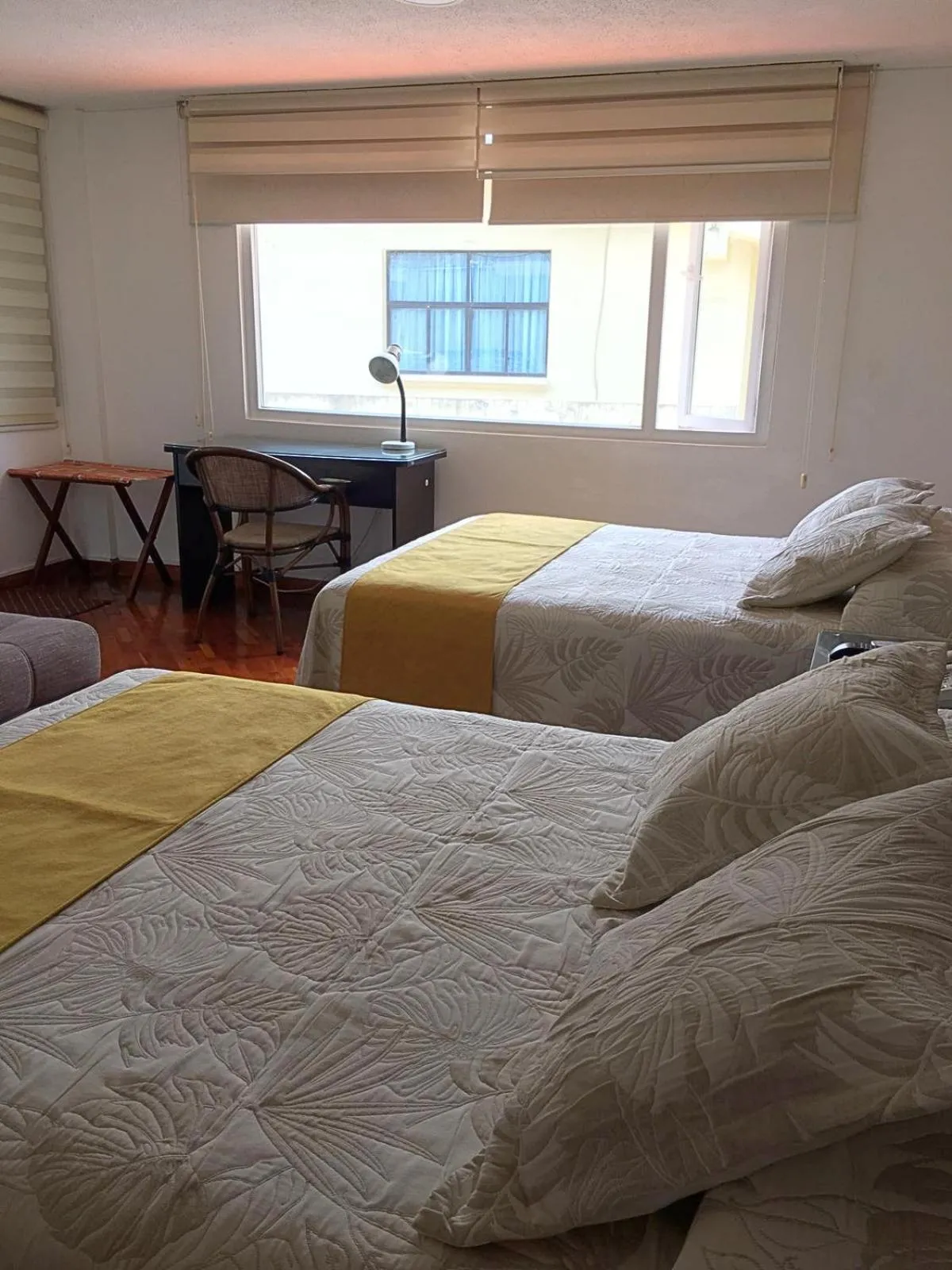 Photo of the whole room, Bed in Casa Hidalgo Ecuador