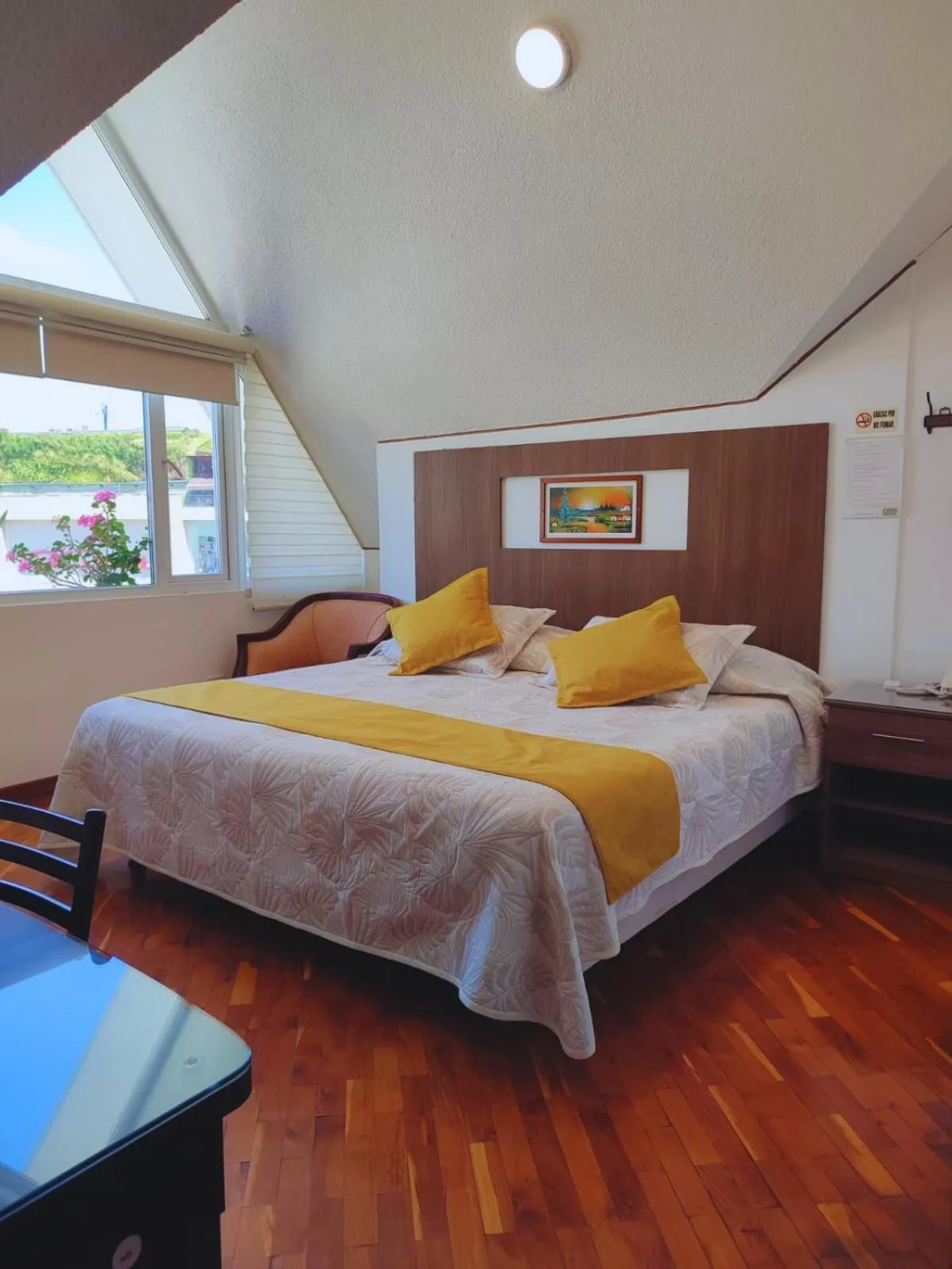 Bed in Casa Hidalgo Ecuador