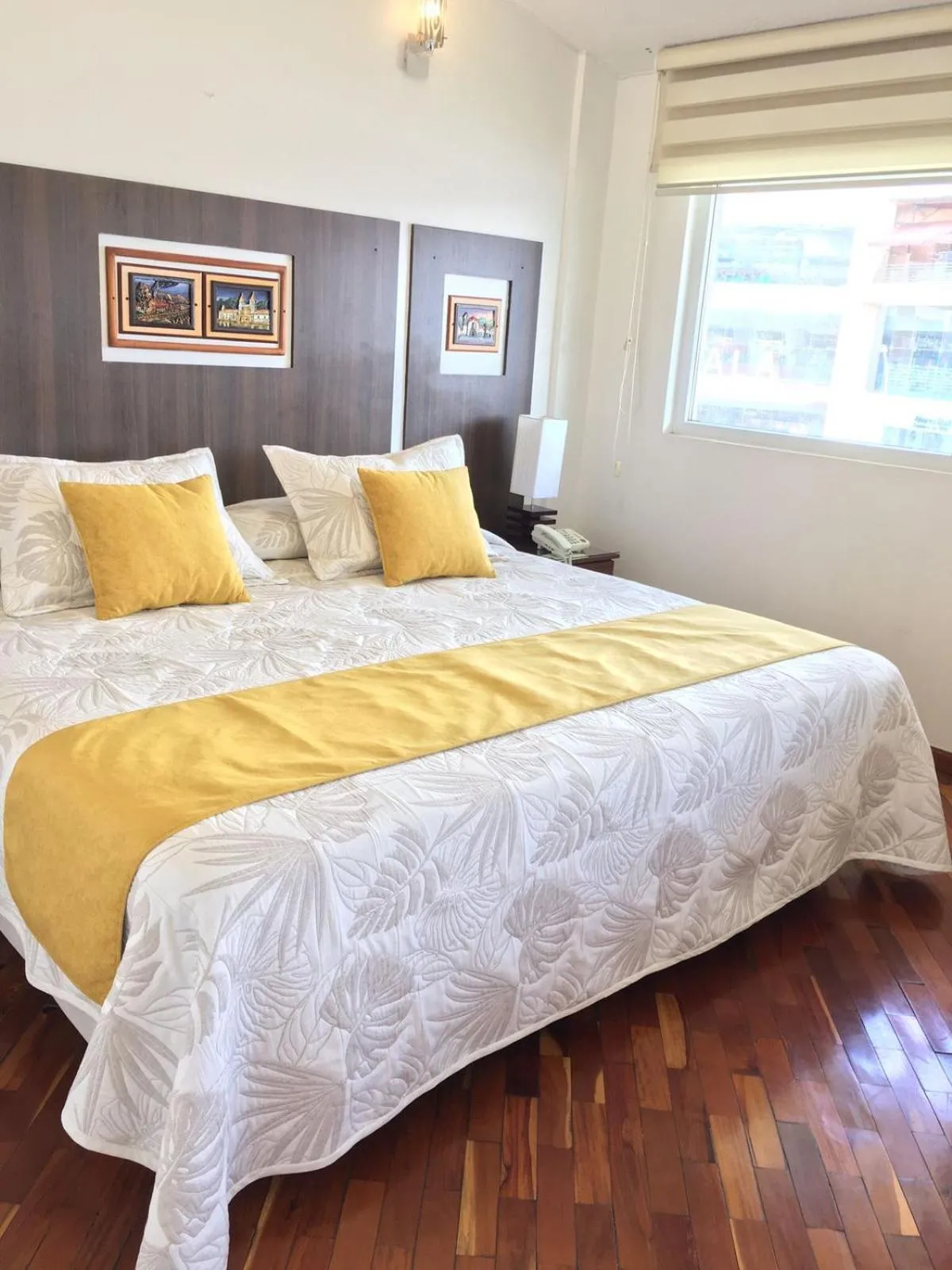 Bed in Casa Hidalgo Ecuador