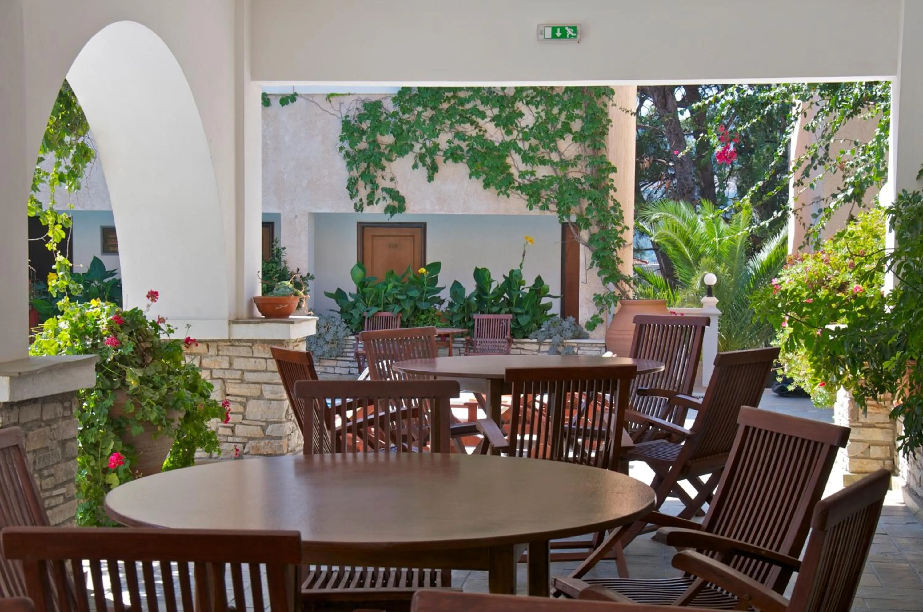 Patio in Ino Hotel & Suites