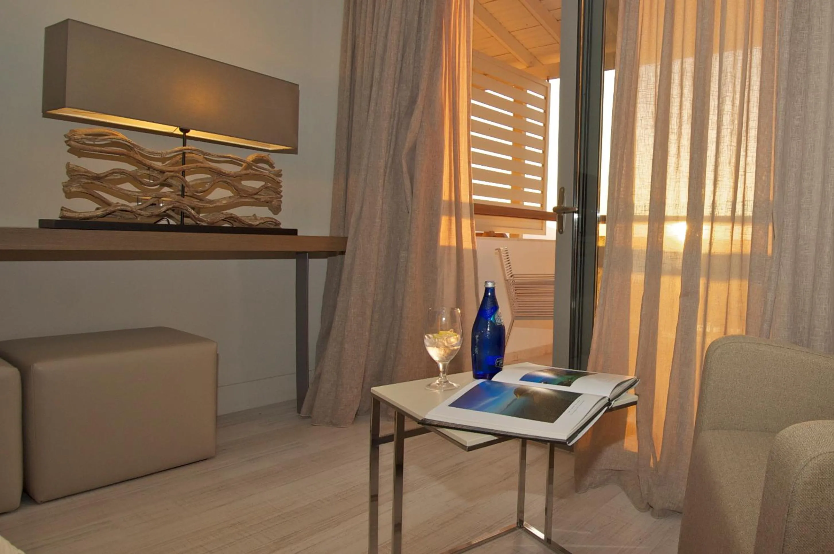 Decorative detail in Ino Hotel & Suites