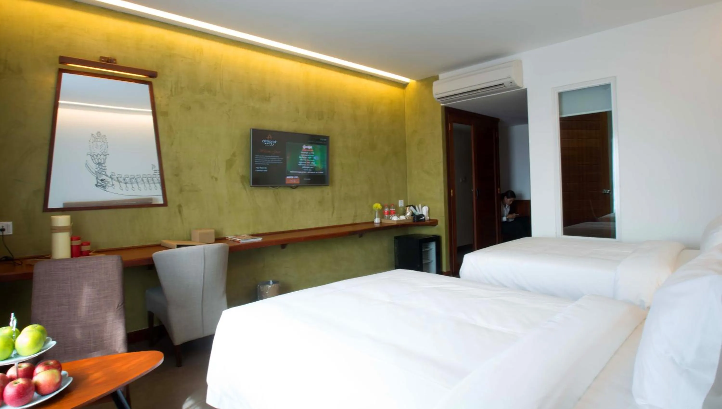 TV and multimedia, Bed in Almond Hotel Bassac River