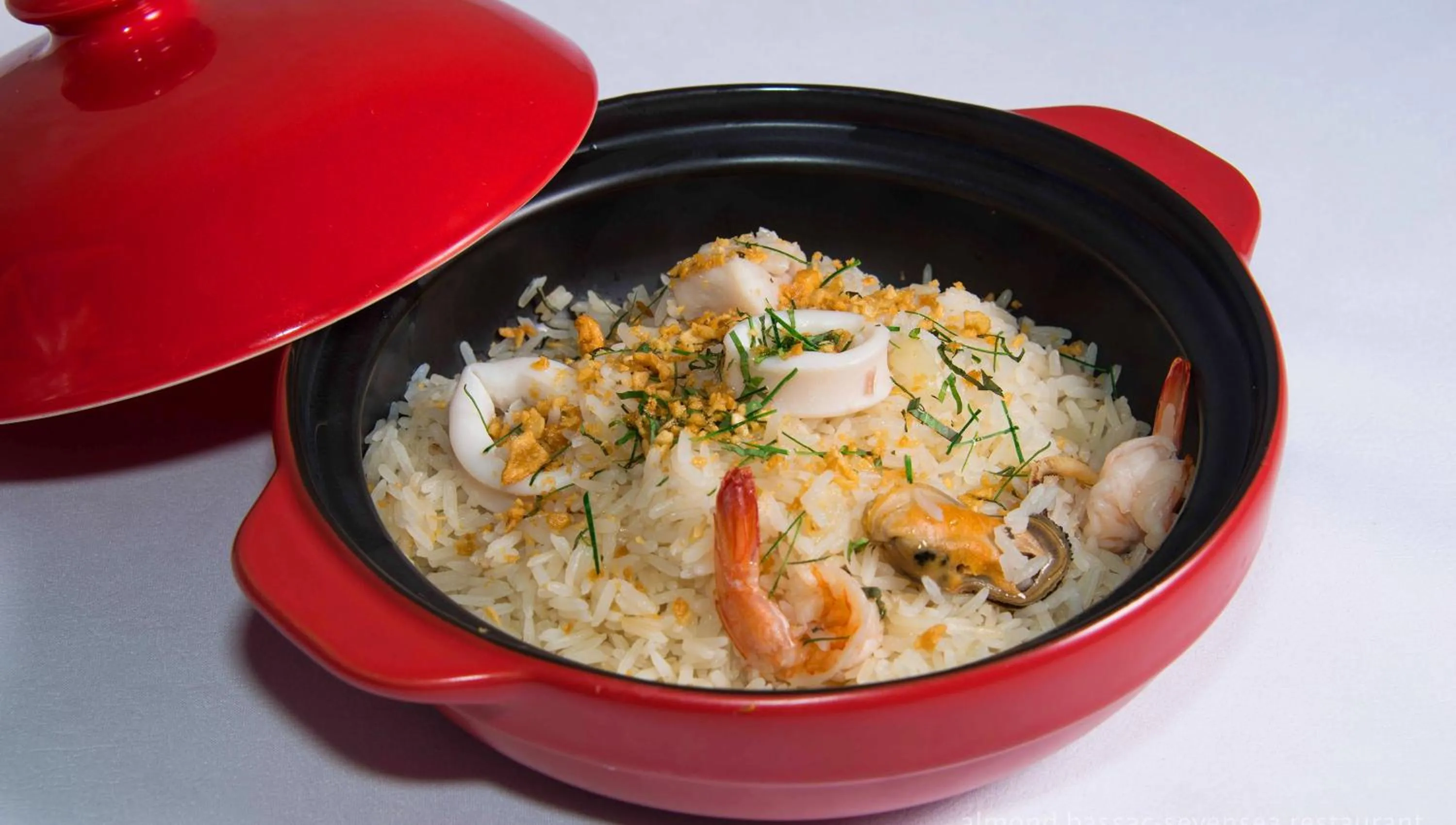 Food and drinks in Almond Hotel Bassac River