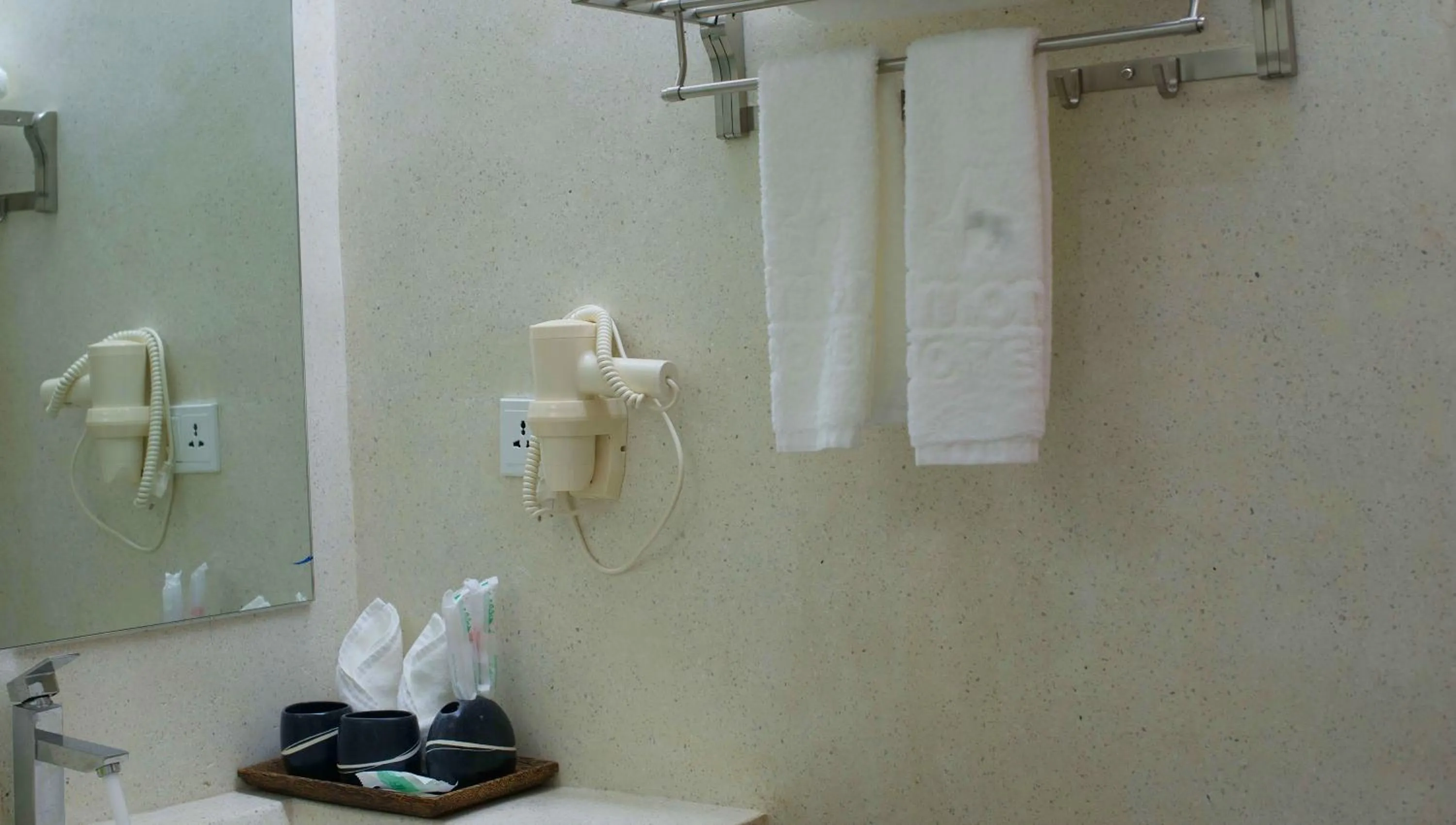 Toilet in Almond Hotel Bassac River