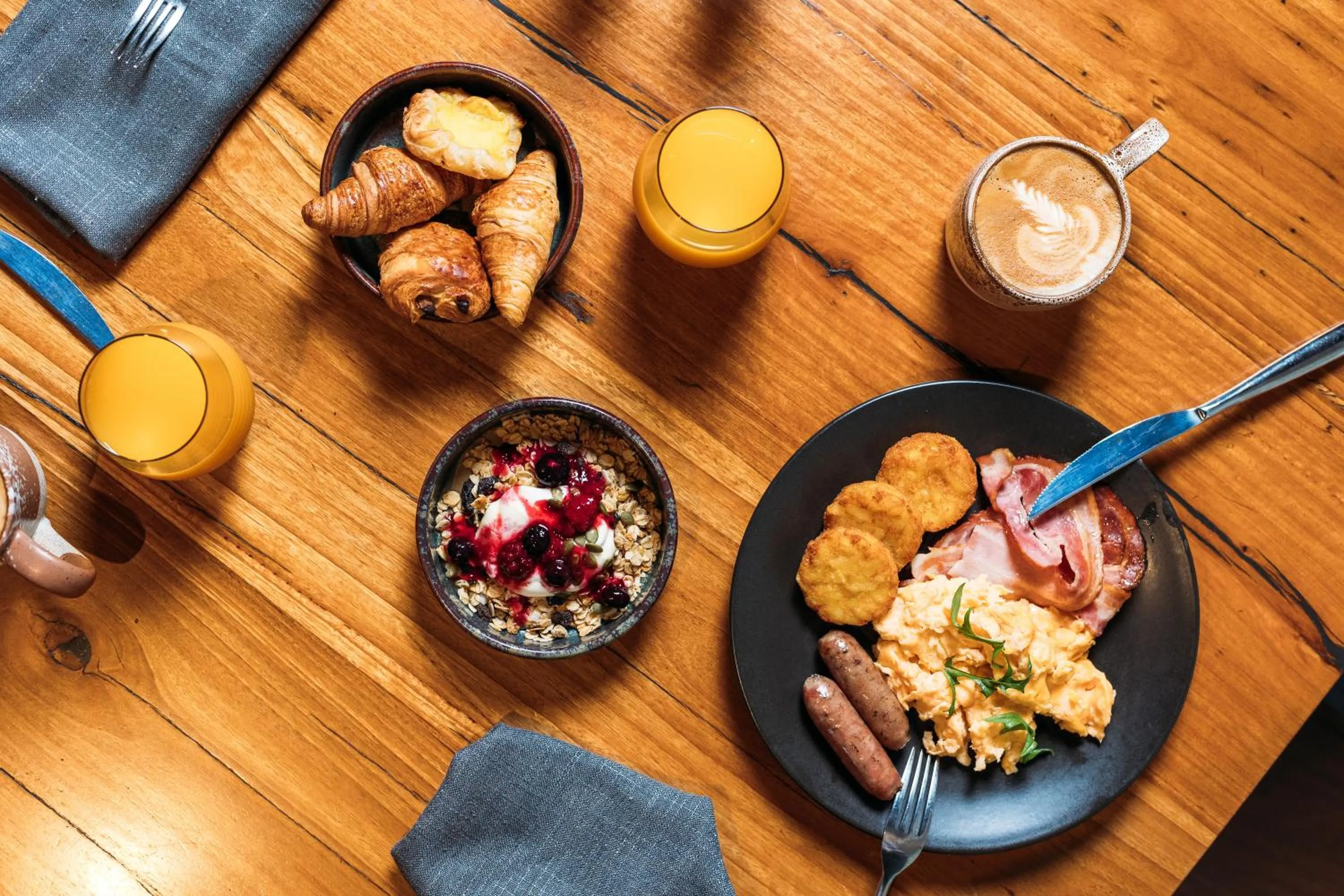 Breakfast in Rydges Australia Square