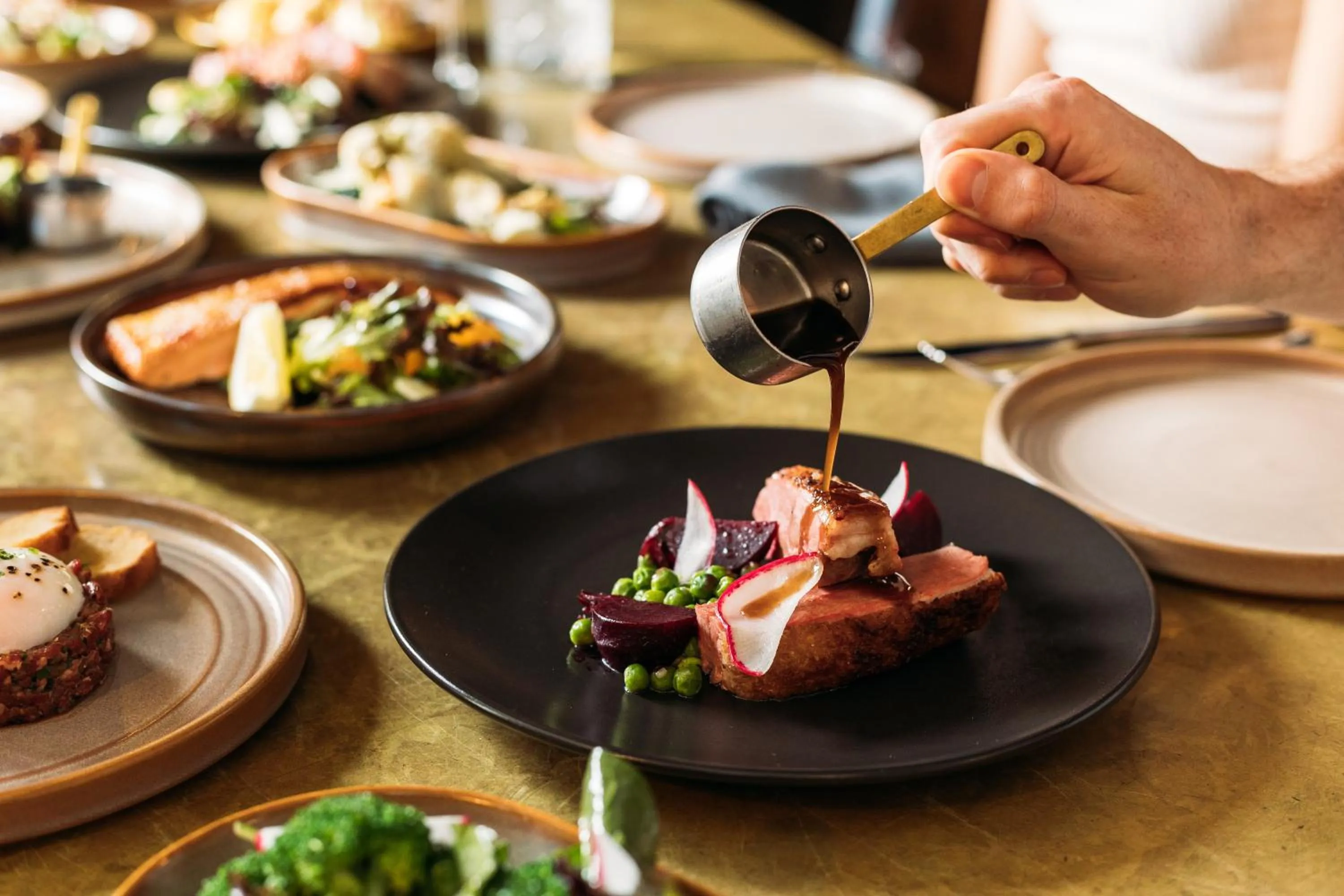 Restaurant/places to eat in Rydges Australia Square