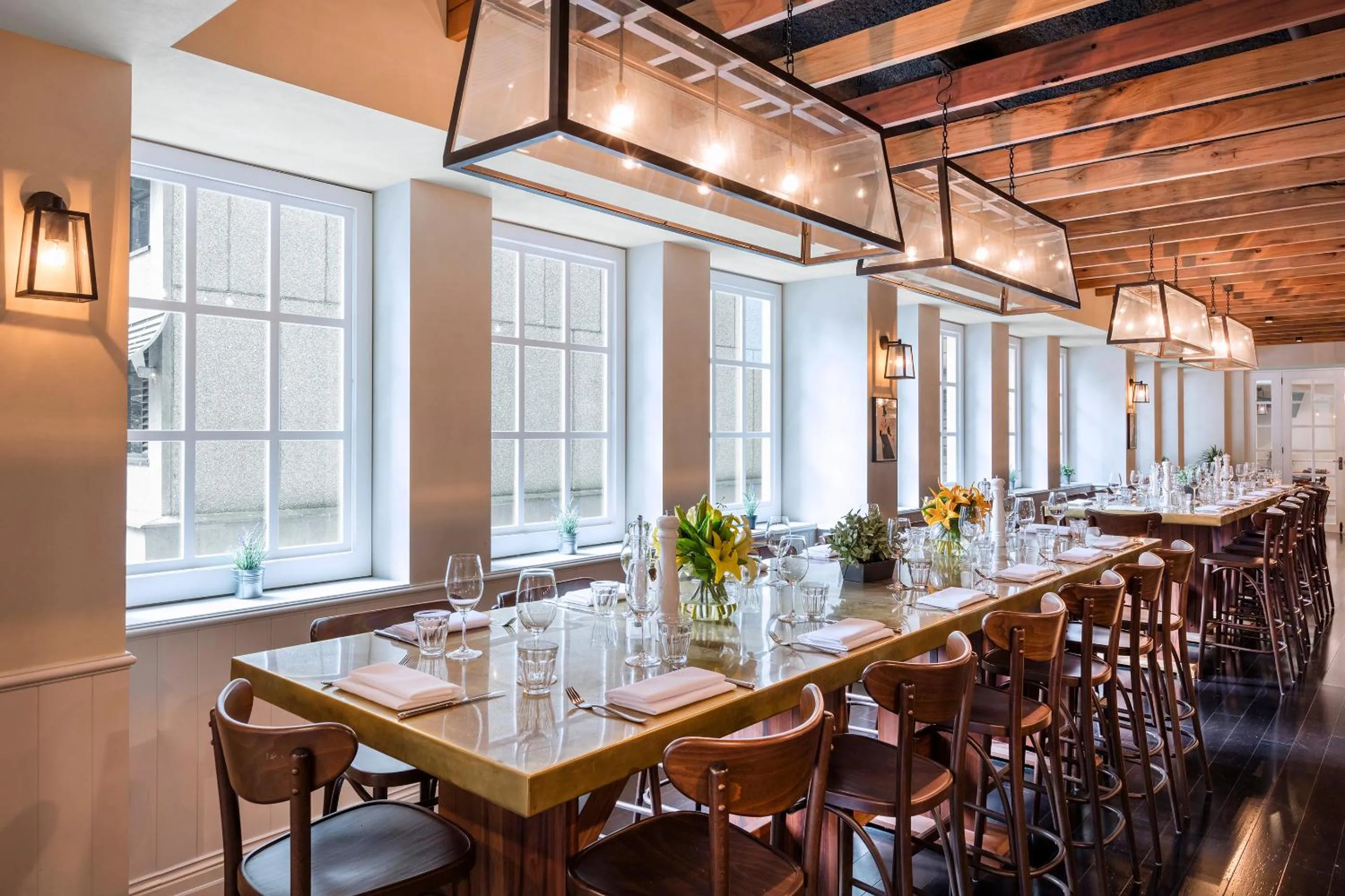 Restaurant/places to eat in Rydges Australia Square