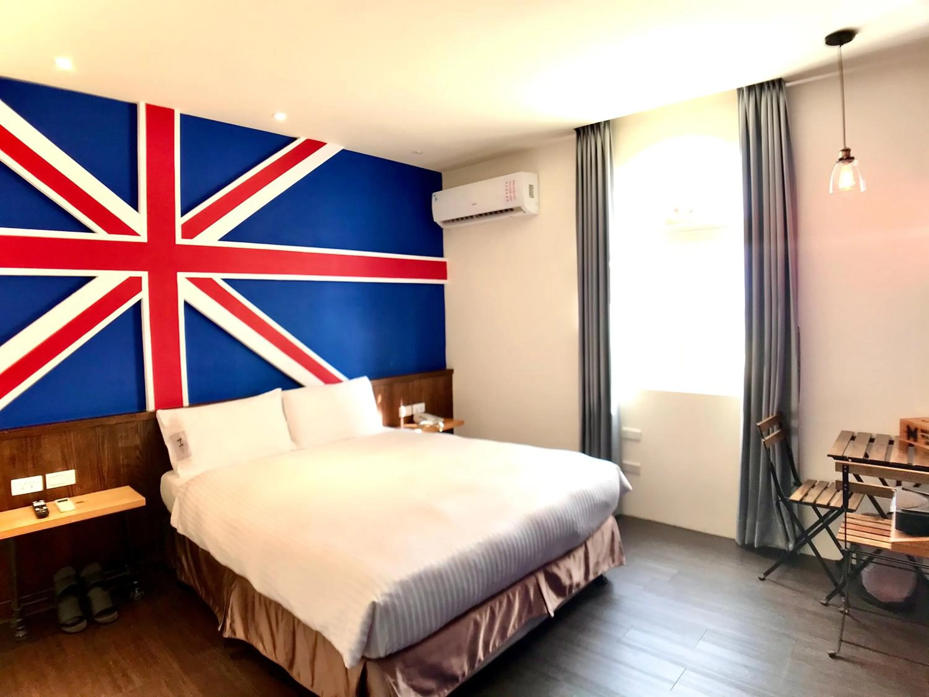 Shower, Bed in Martin Wales Inn