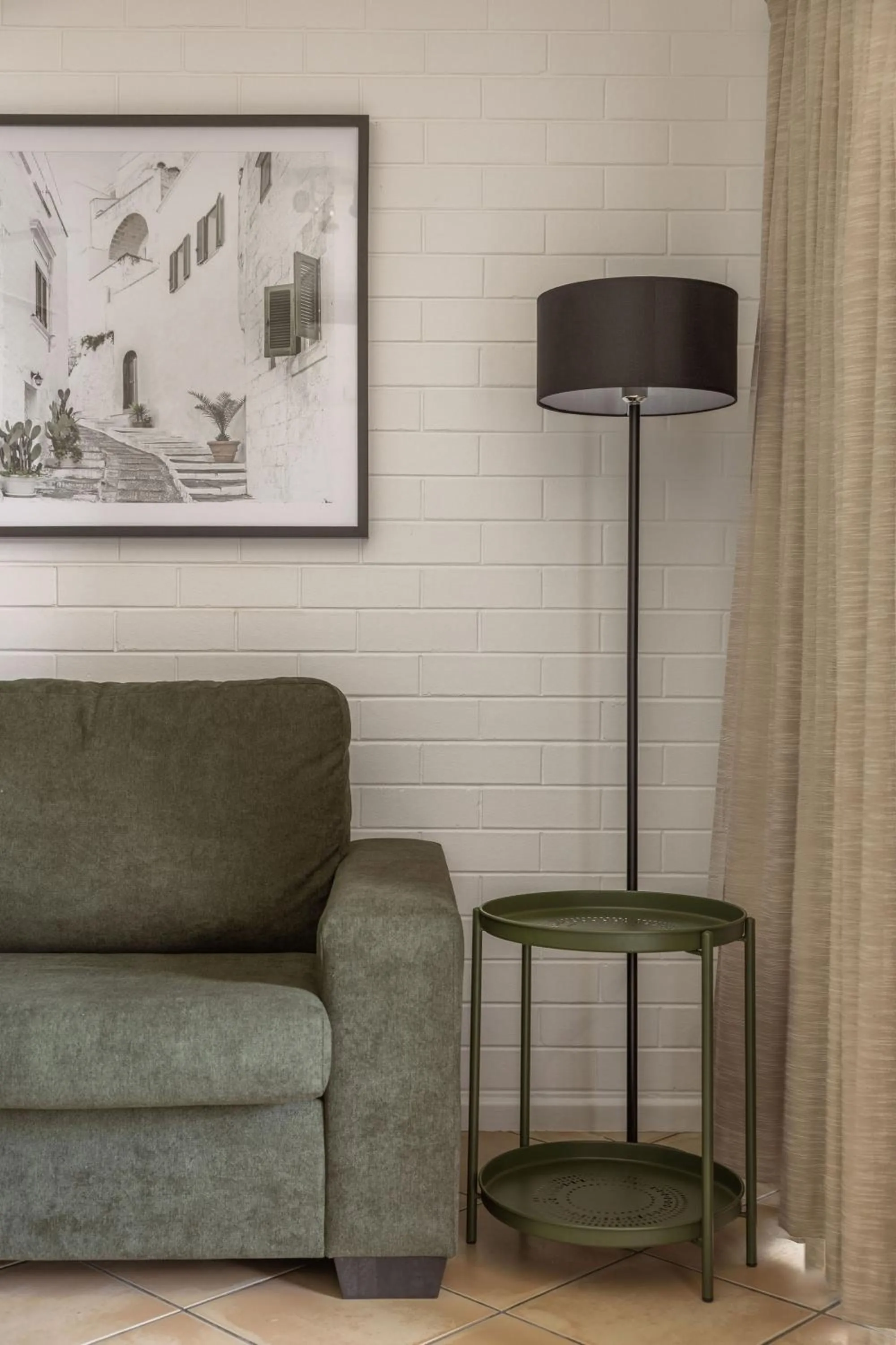 Living room in Main Beach Apartments