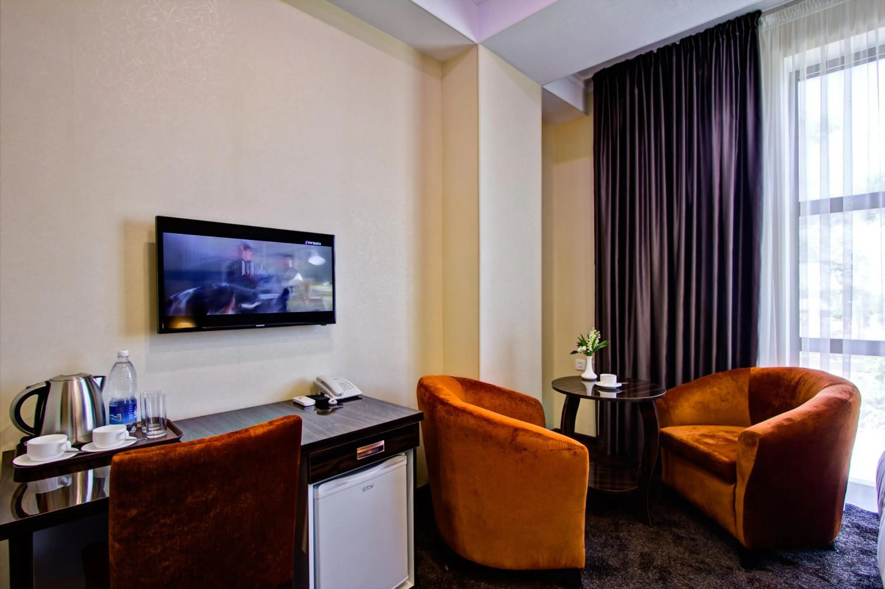 Decorative detail in Discovery Hotel