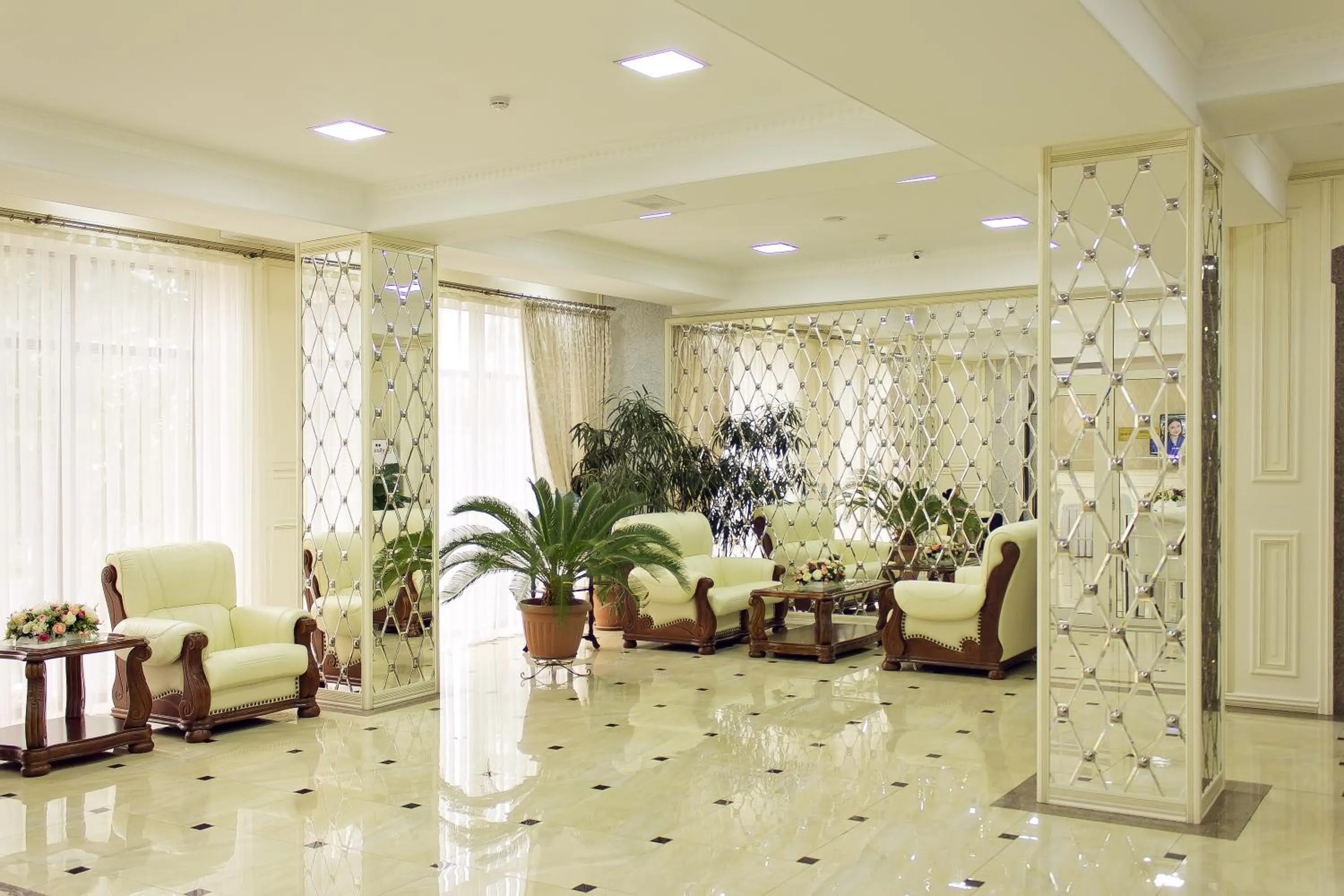 Lobby or reception in Discovery Hotel