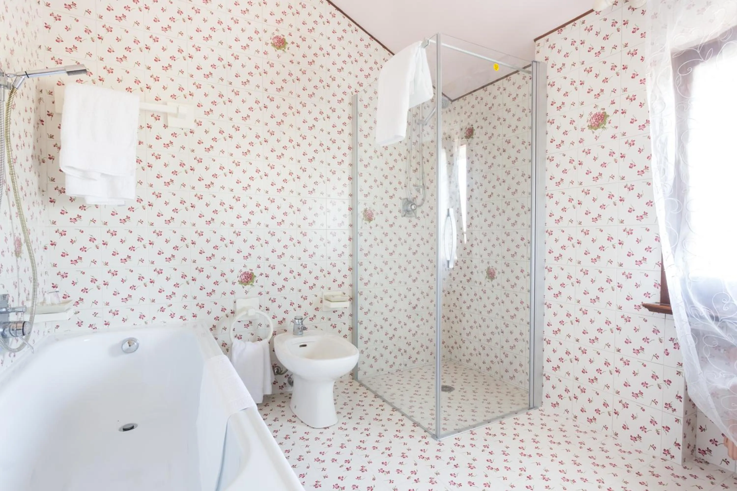 Day in La Dimora di Lara B&B