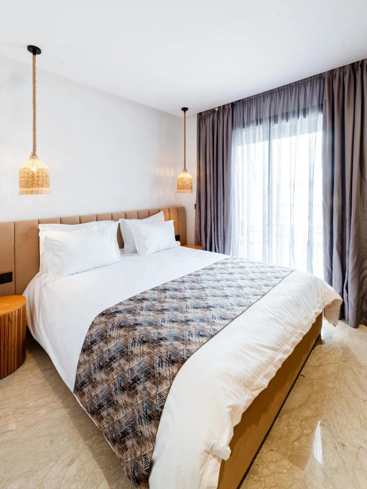 Bed in Spinoza House Appart Hôtel