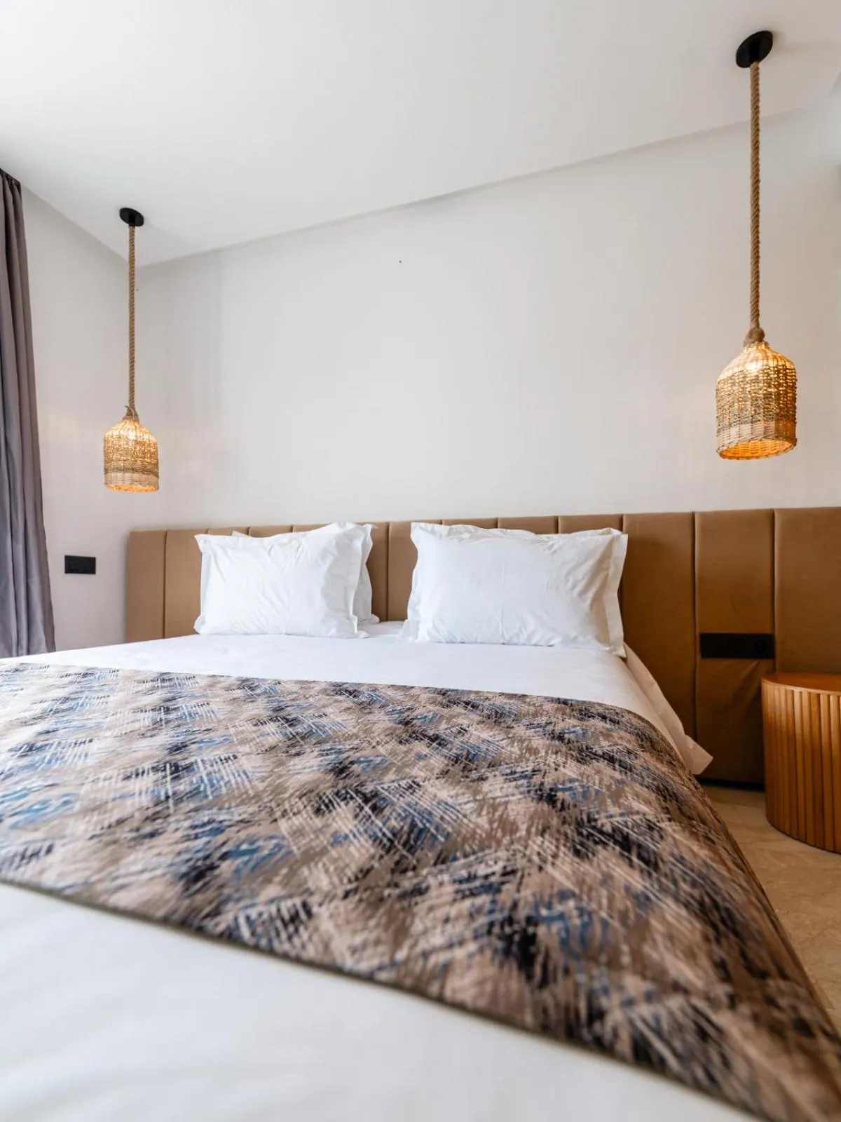 Bed in Spinoza House Appart Hôtel