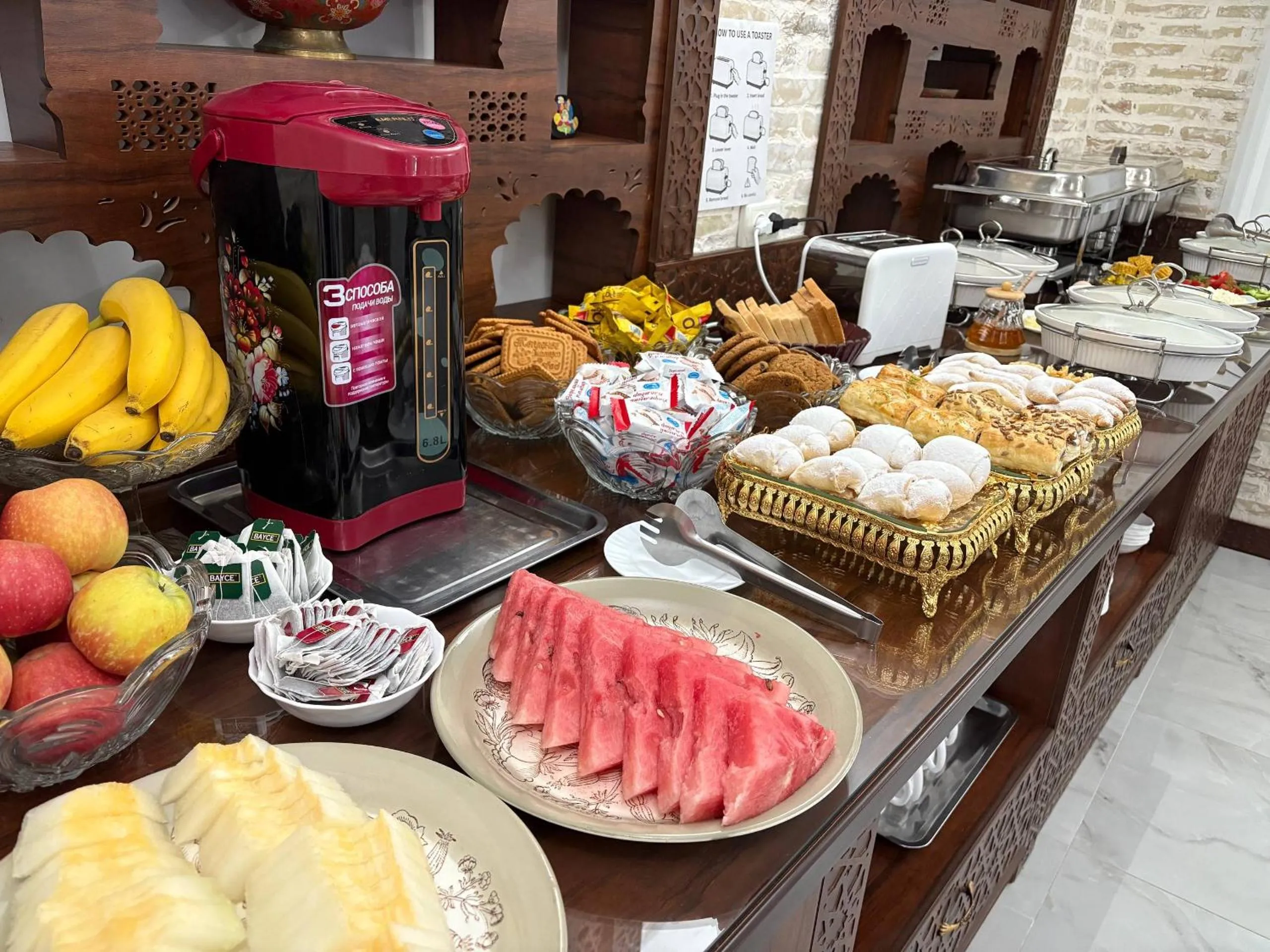 Food and drinks in Porso Boutique Hotel