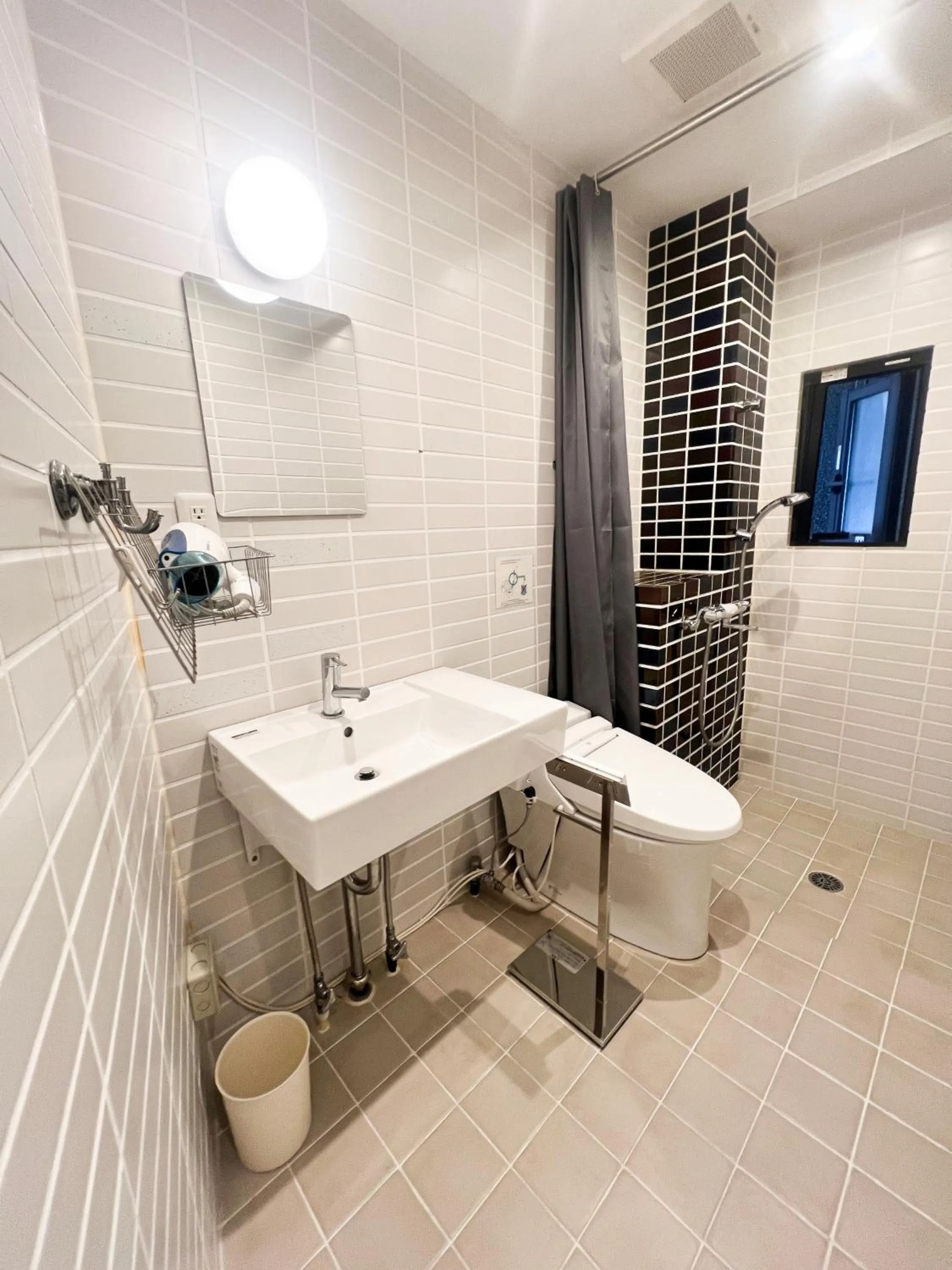 Shower in Hostel Hangout Best Value Near Kuromon Market & Namba