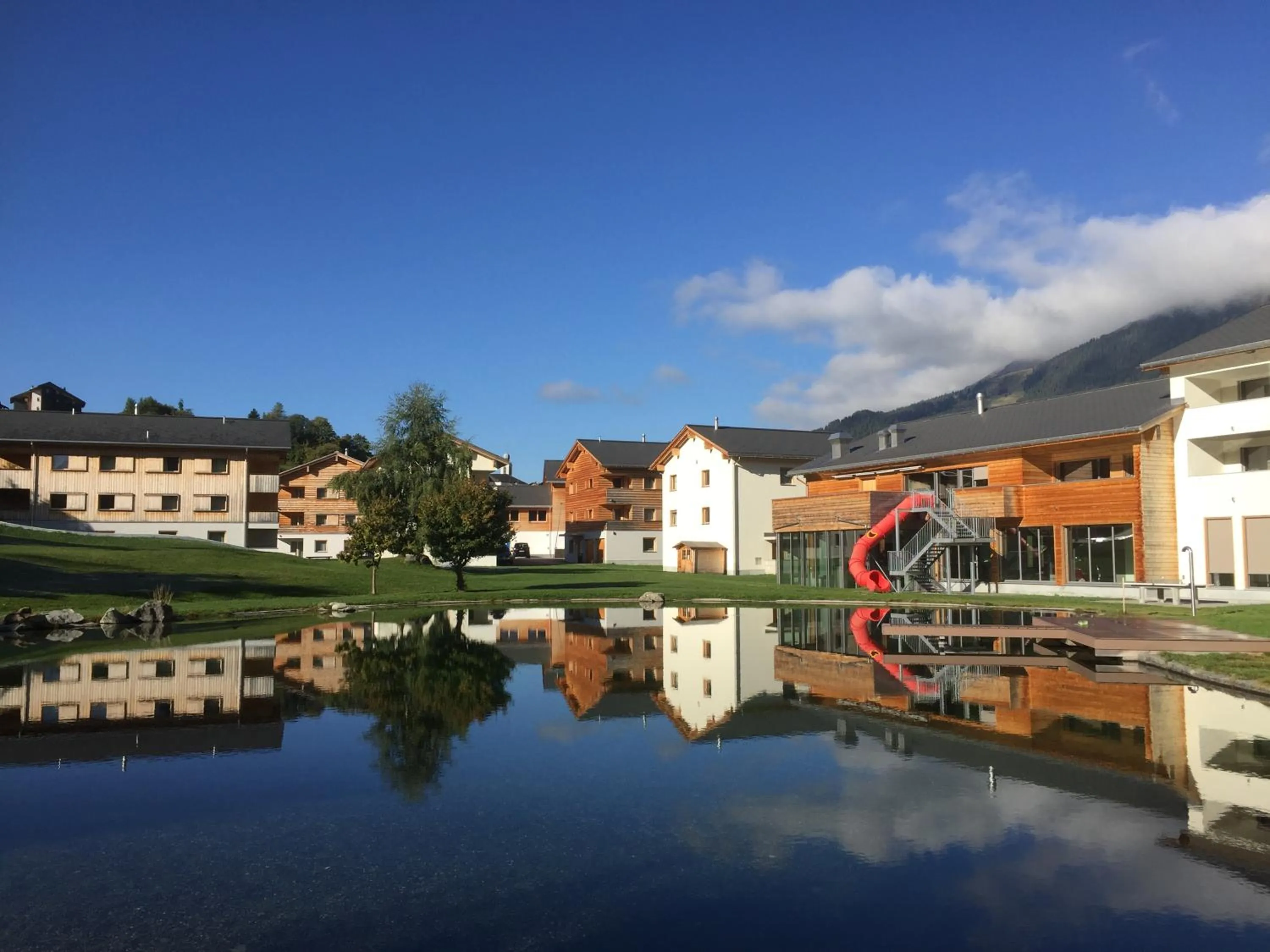 Property building in Pradas Resort Brigels