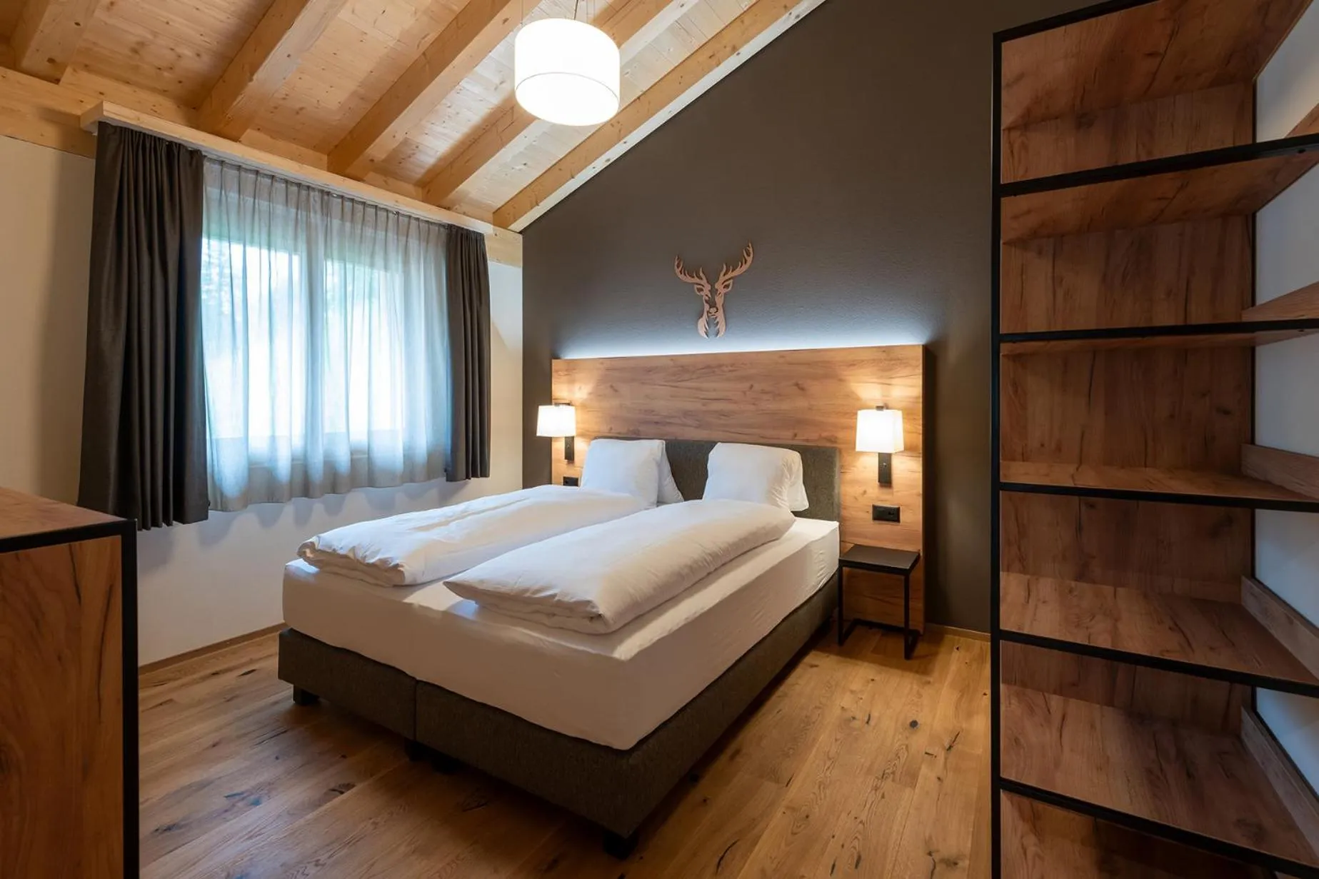 Bed in Pradas Resort Brigels
