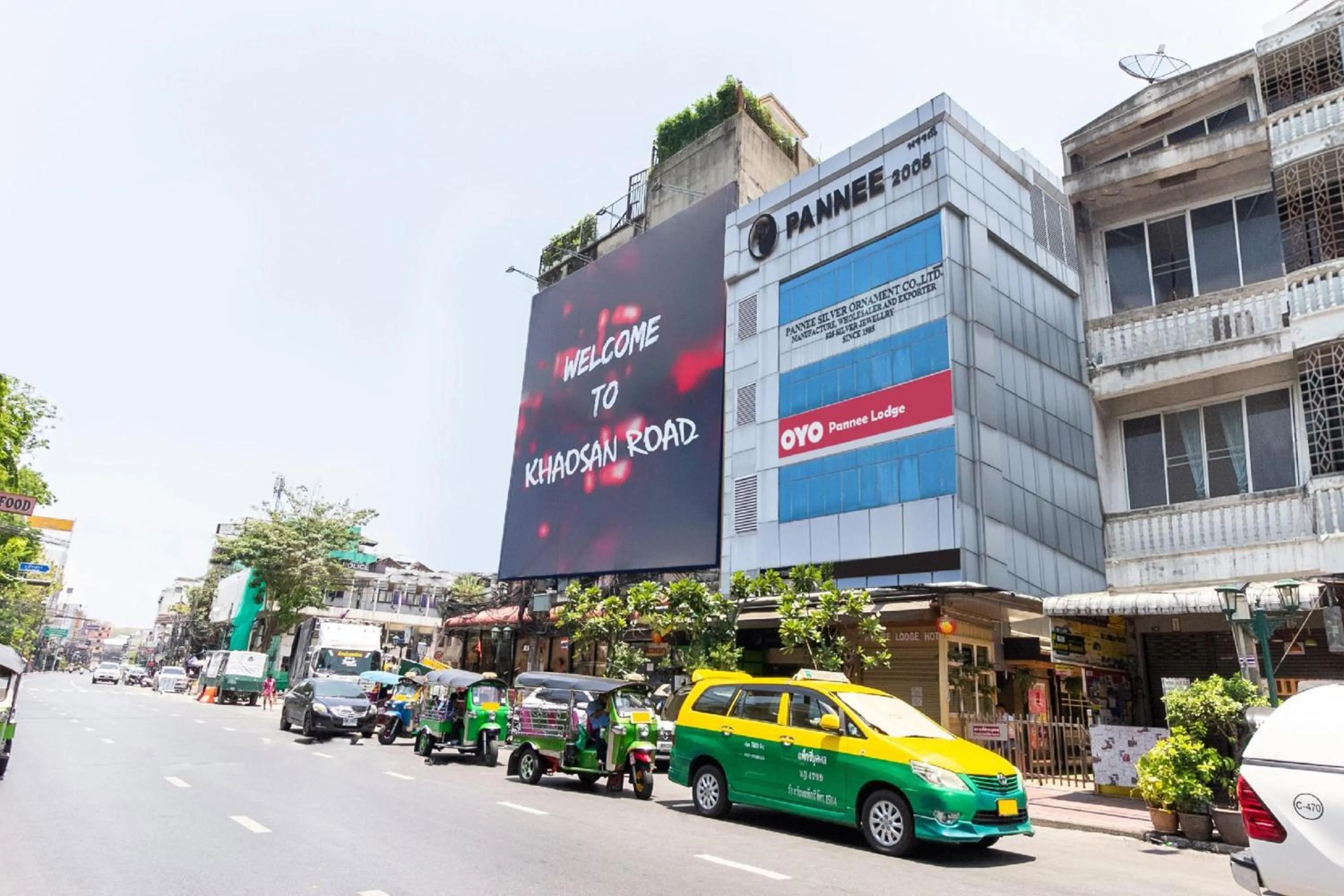 Neighbourhood in Pannee Lodge Khaosan - SHA Plus