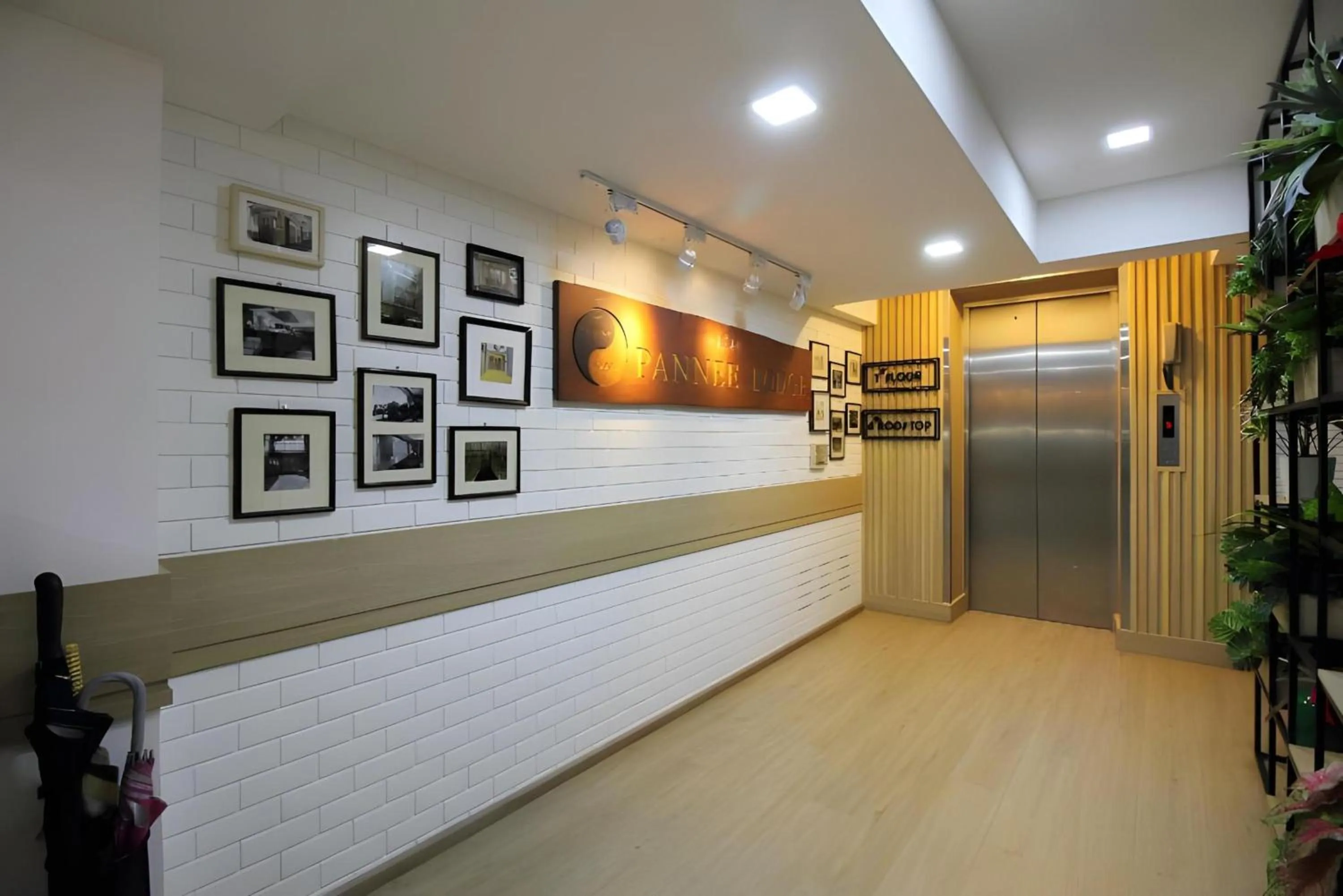 Lobby or reception in Pannee Lodge Khaosan - SHA Plus