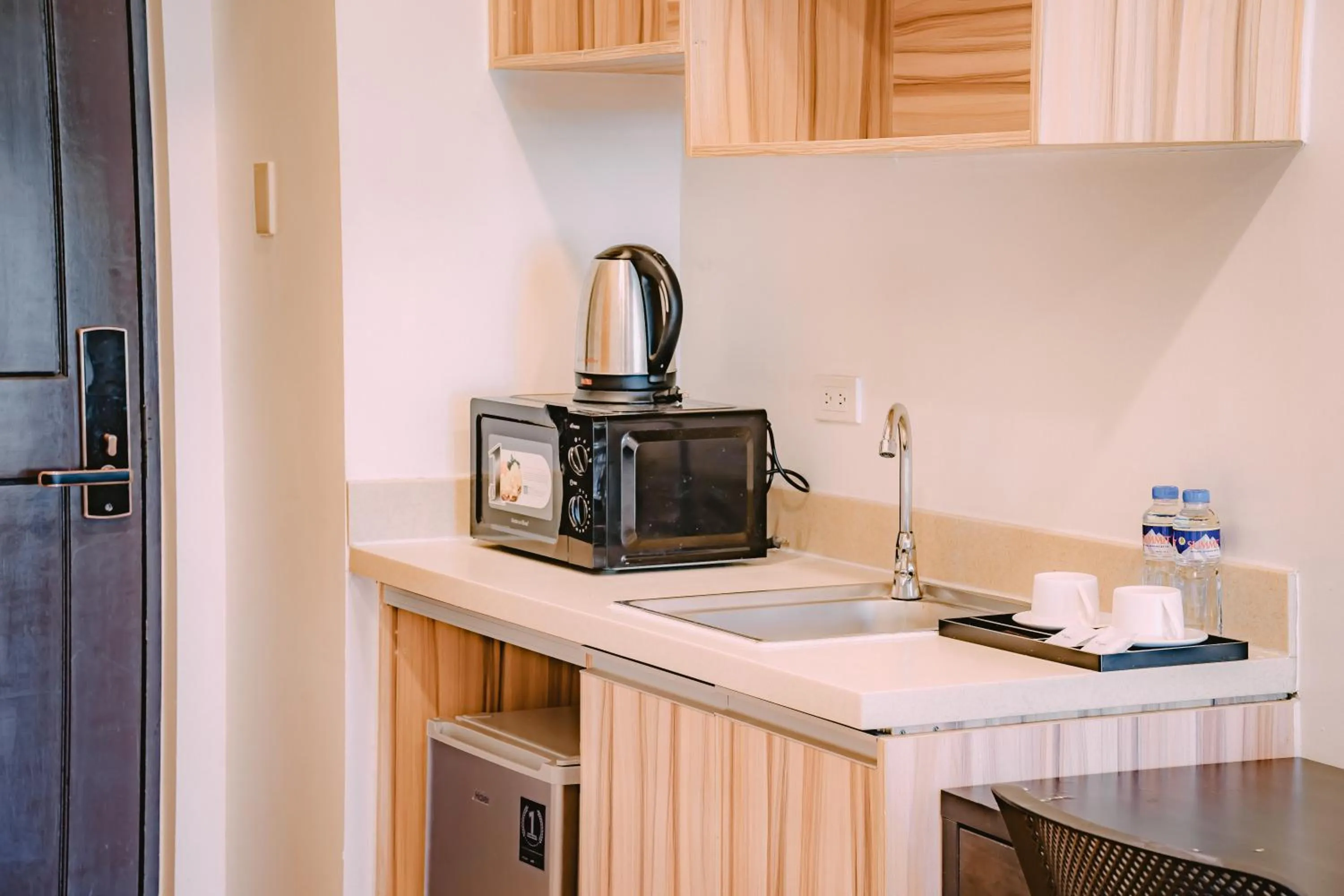 kitchen in I Suites Hotel Malate